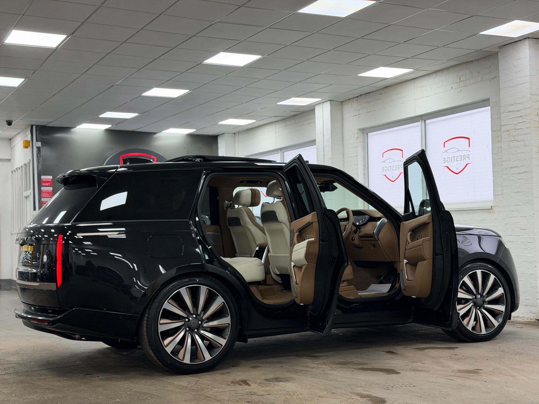 Land Rover Range Rover view 20