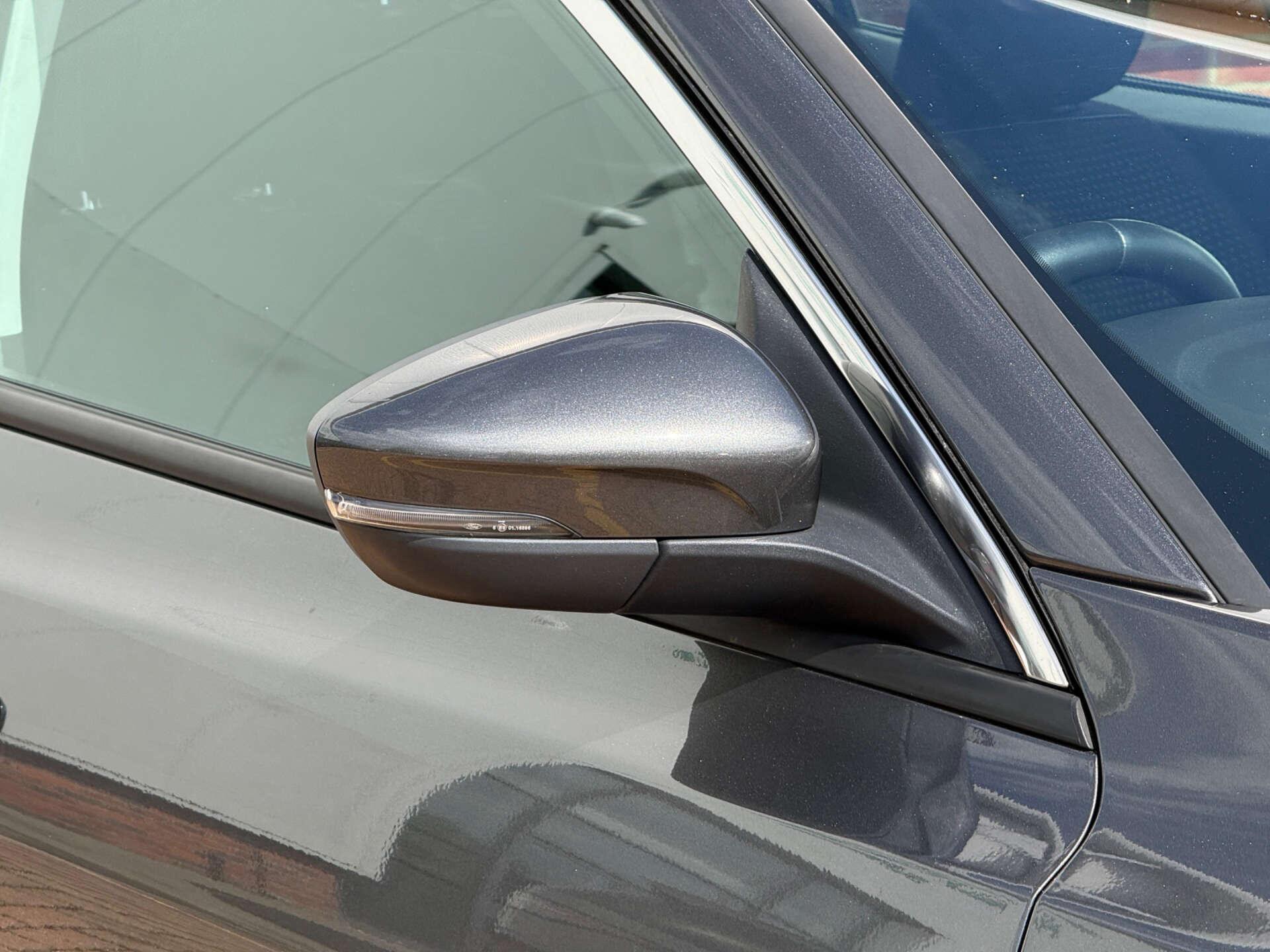 Ford Focus view 21