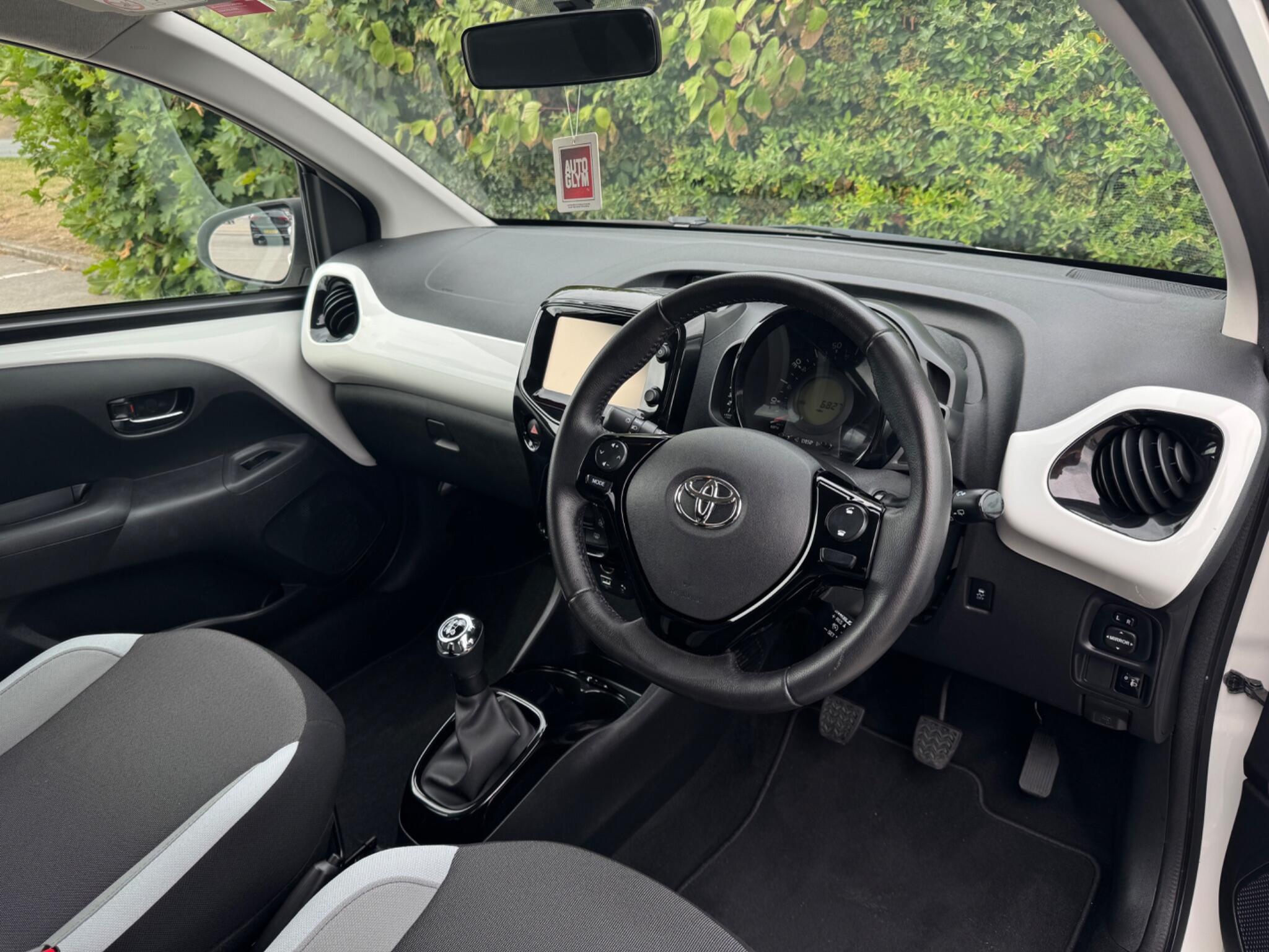 Toyota Aygo view 17