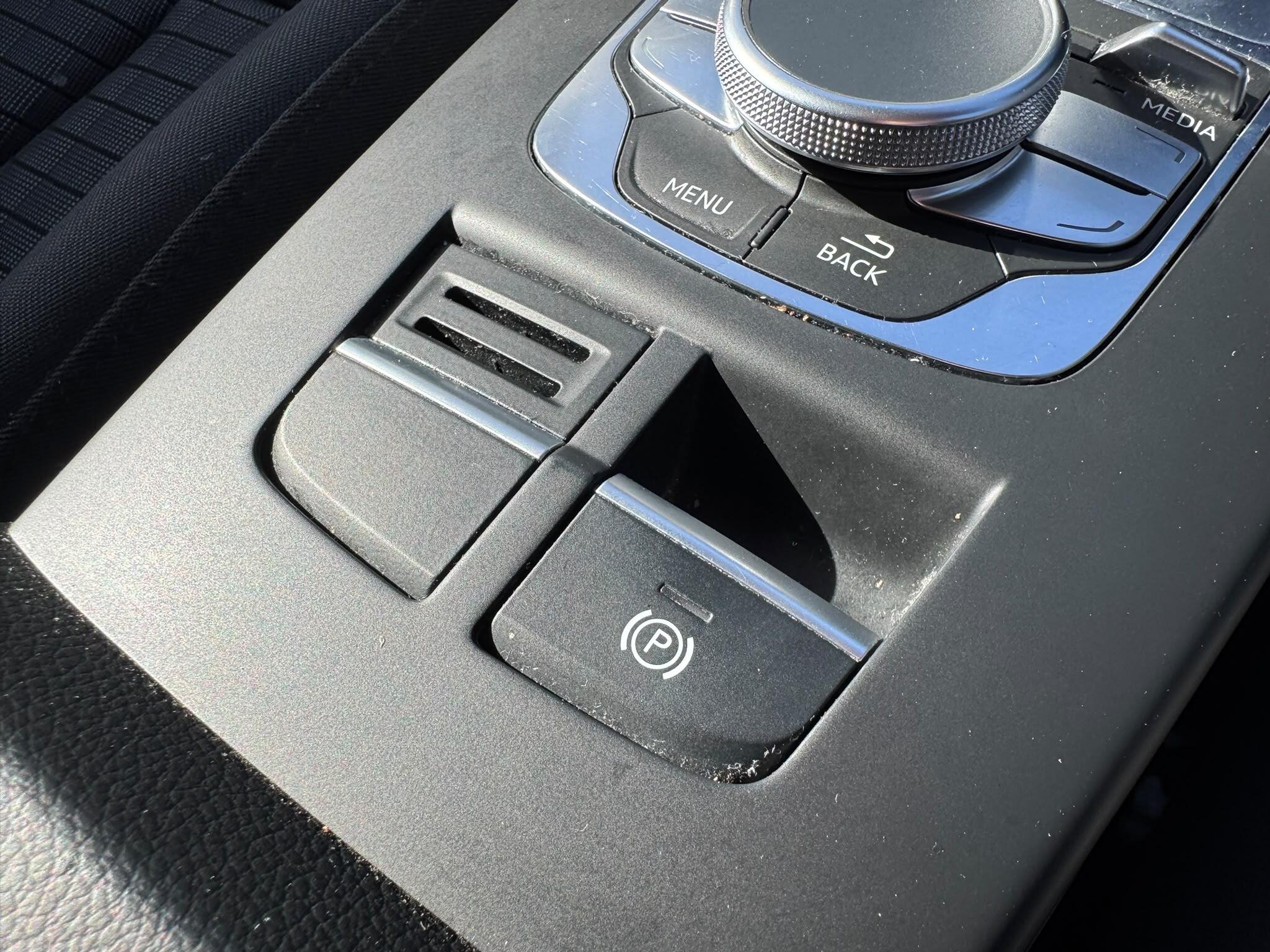 Audi A3 view 56