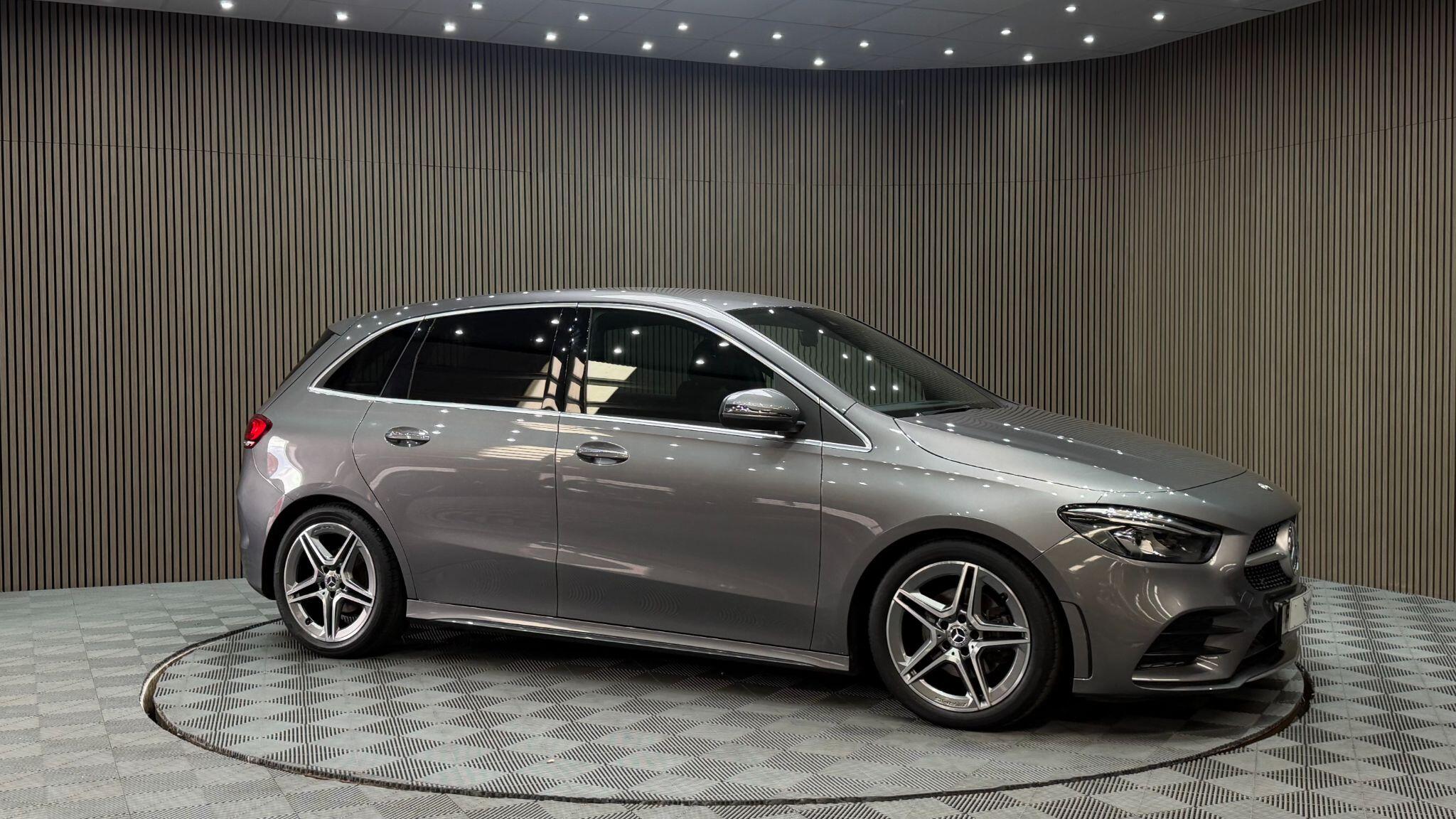 Mercedes-Benz B-Class view 31