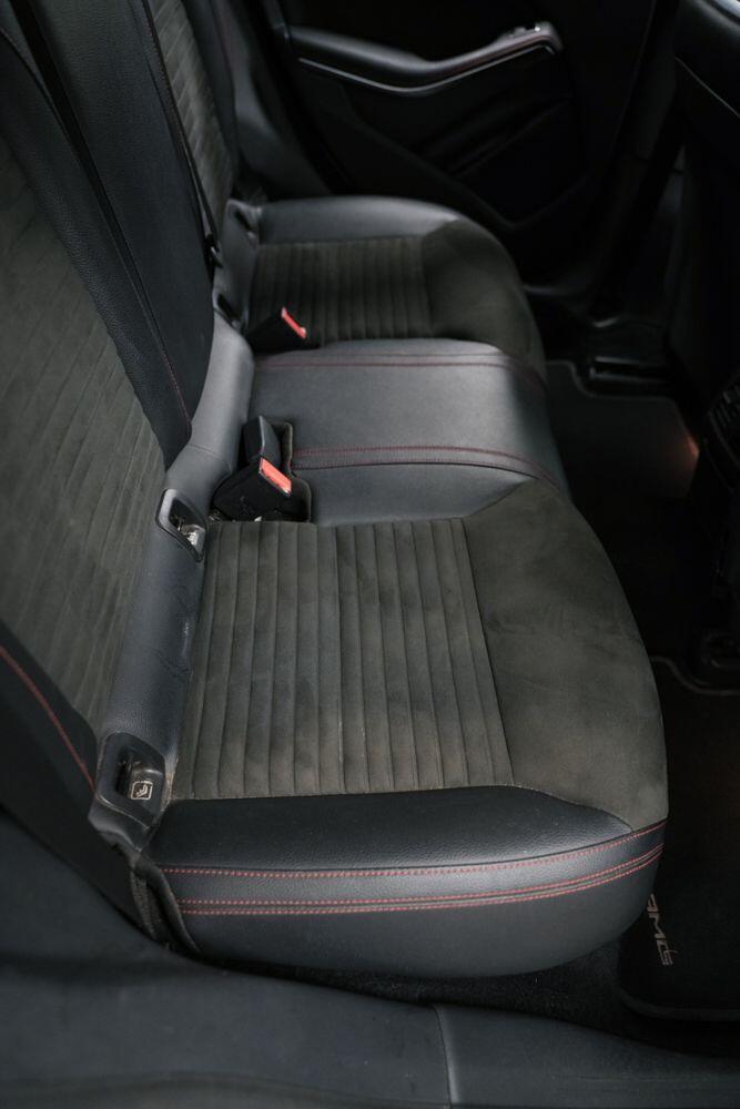 Mercedes-Benz Cla view 10