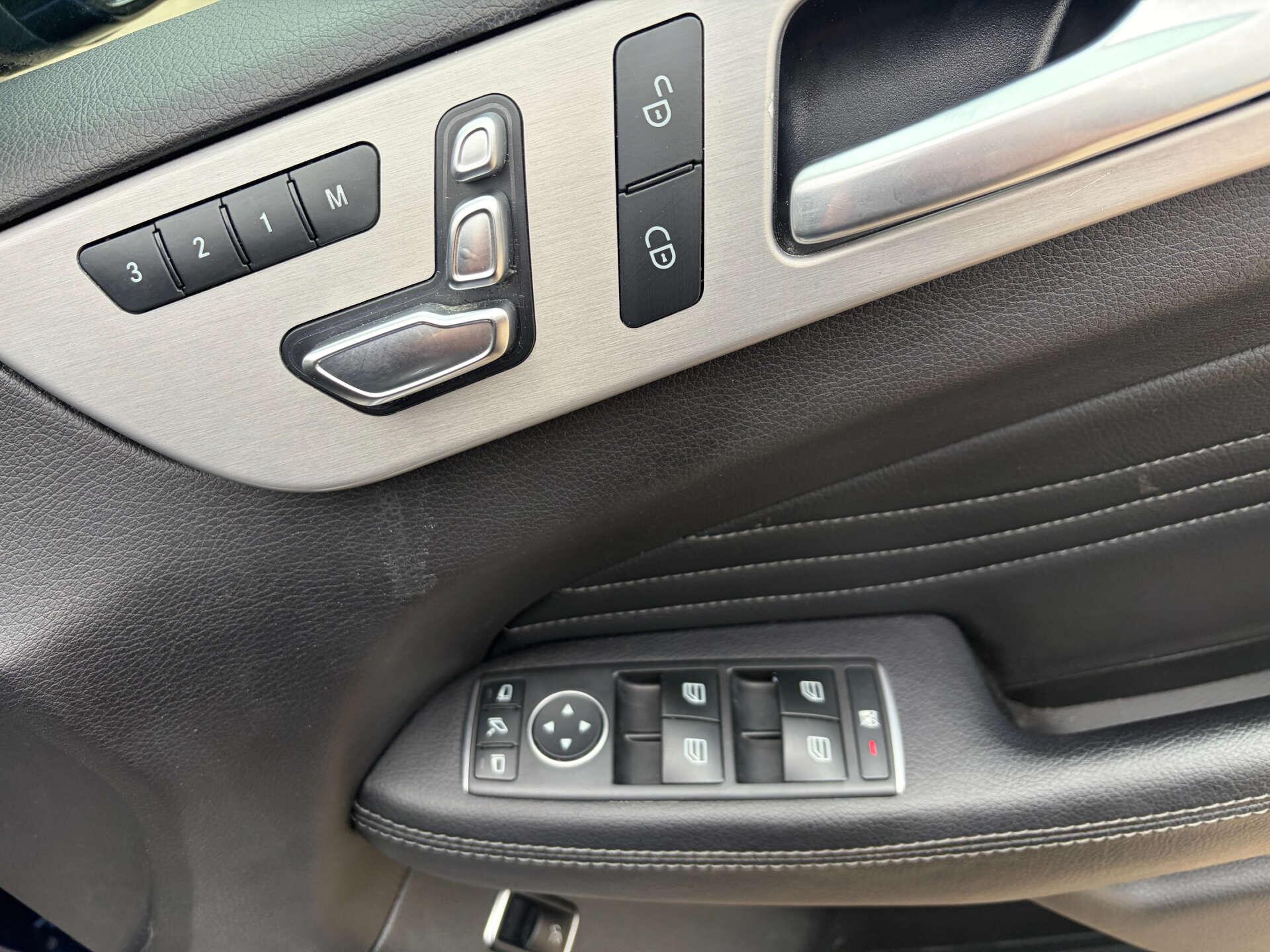 Mercedes-Benz Gle view 23