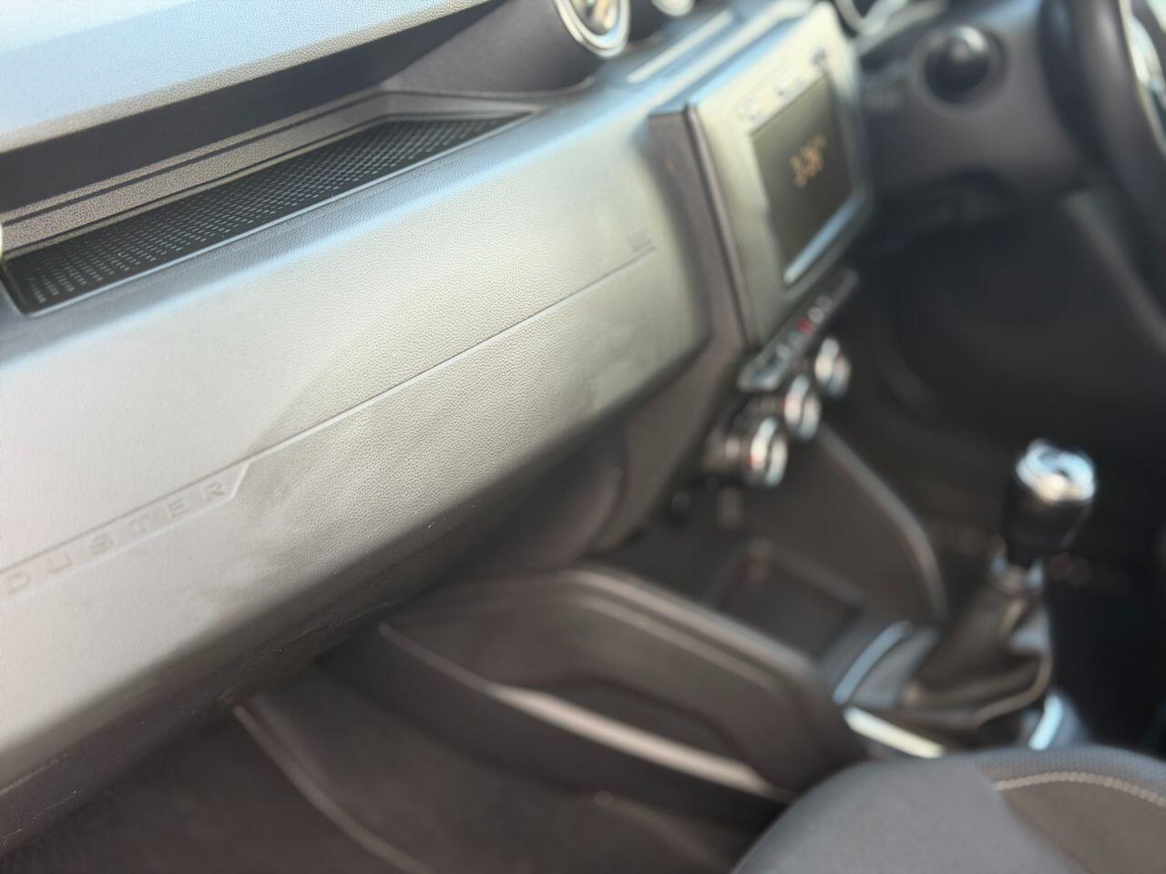 Dacia Duster view 93