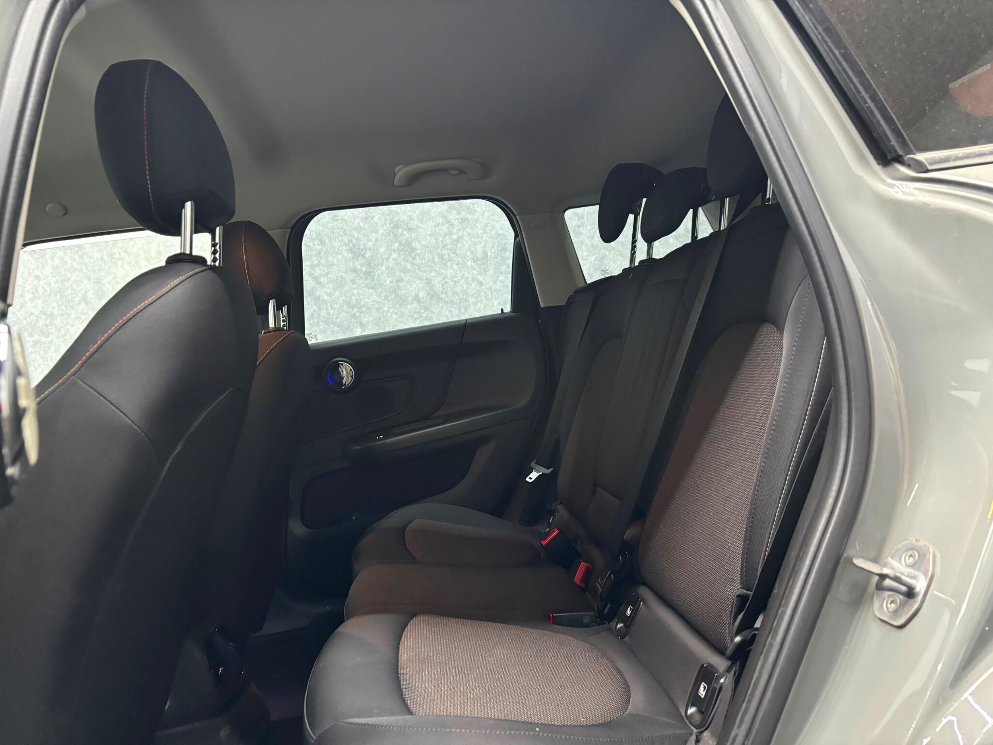 Mini Countryman view 6