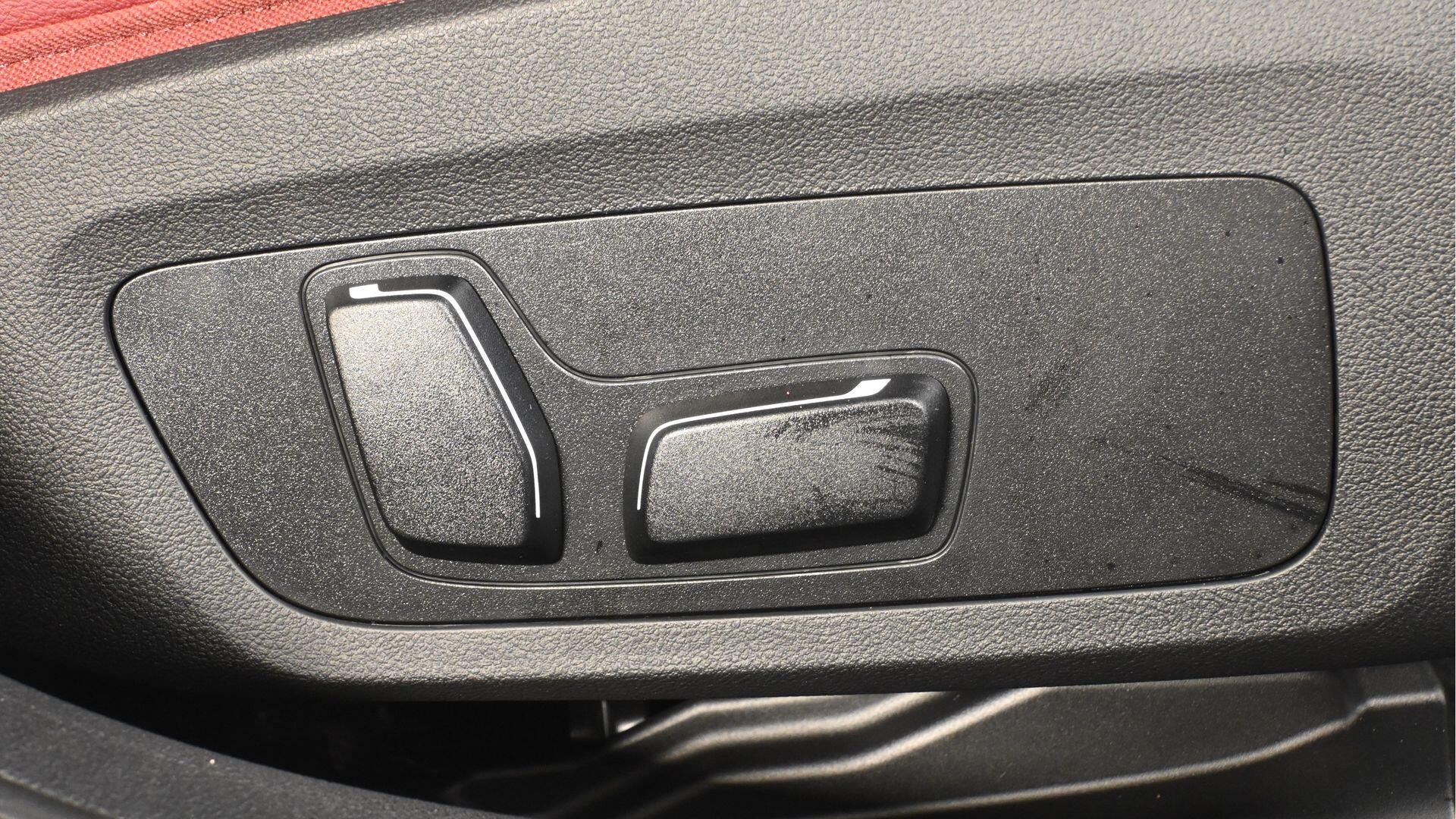 BMW i4 view 26
