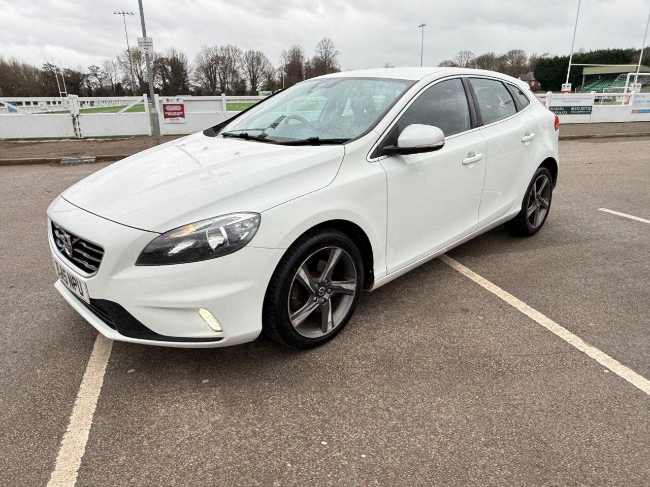 Volvo V40 view 50