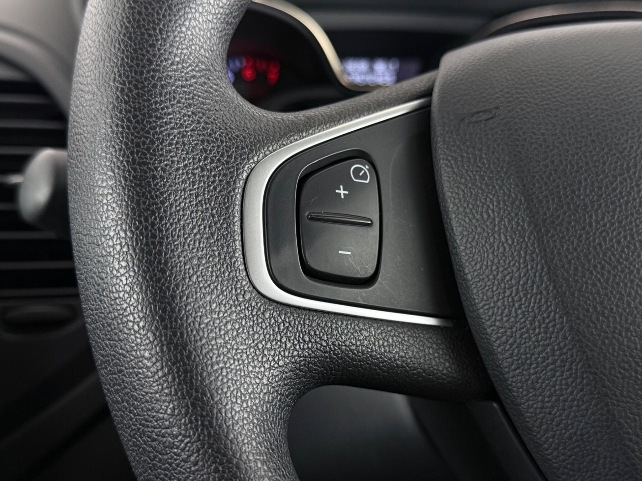 Renault Captur view 14