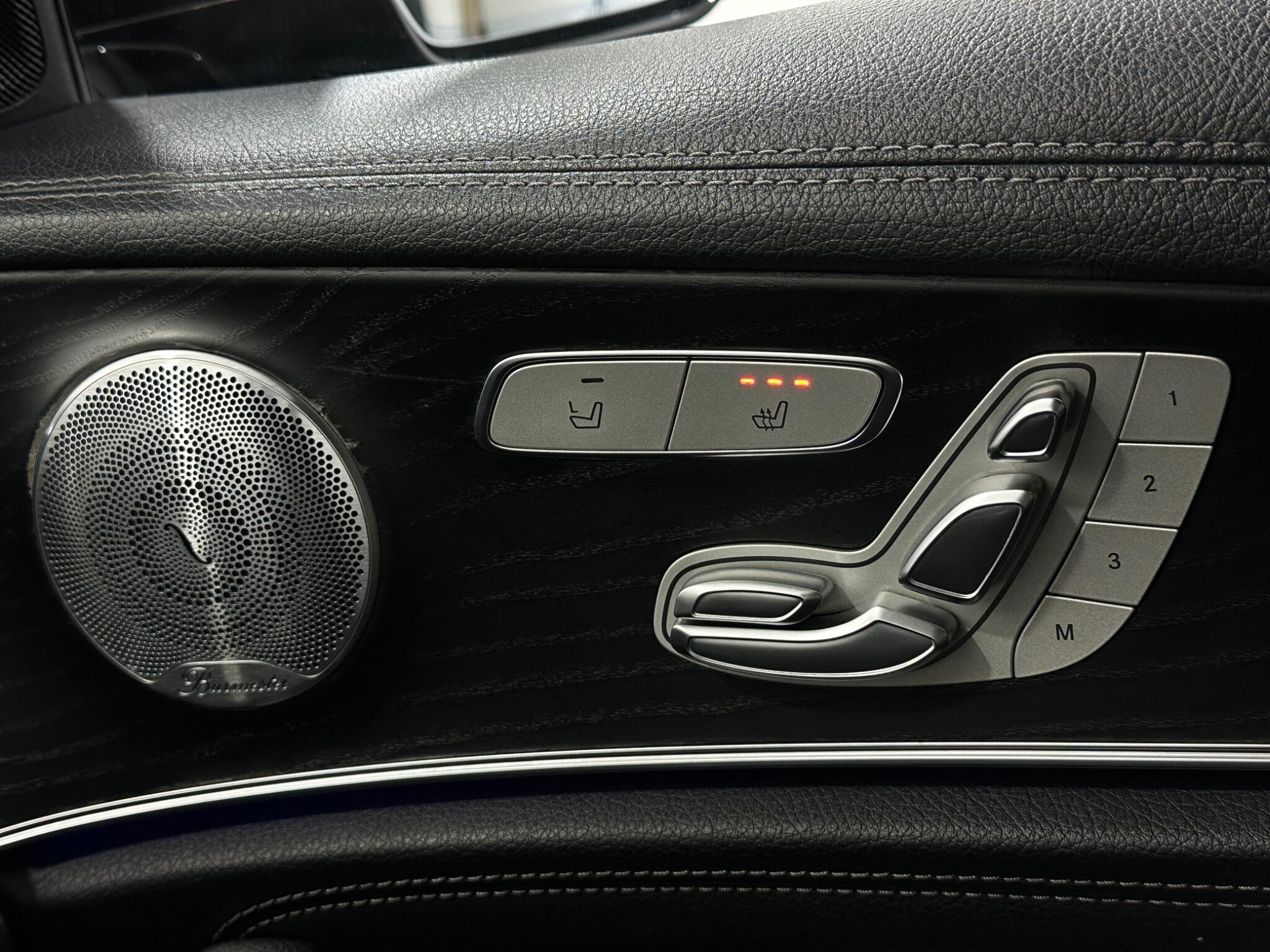 Mercedes-Benz E-Class view 20