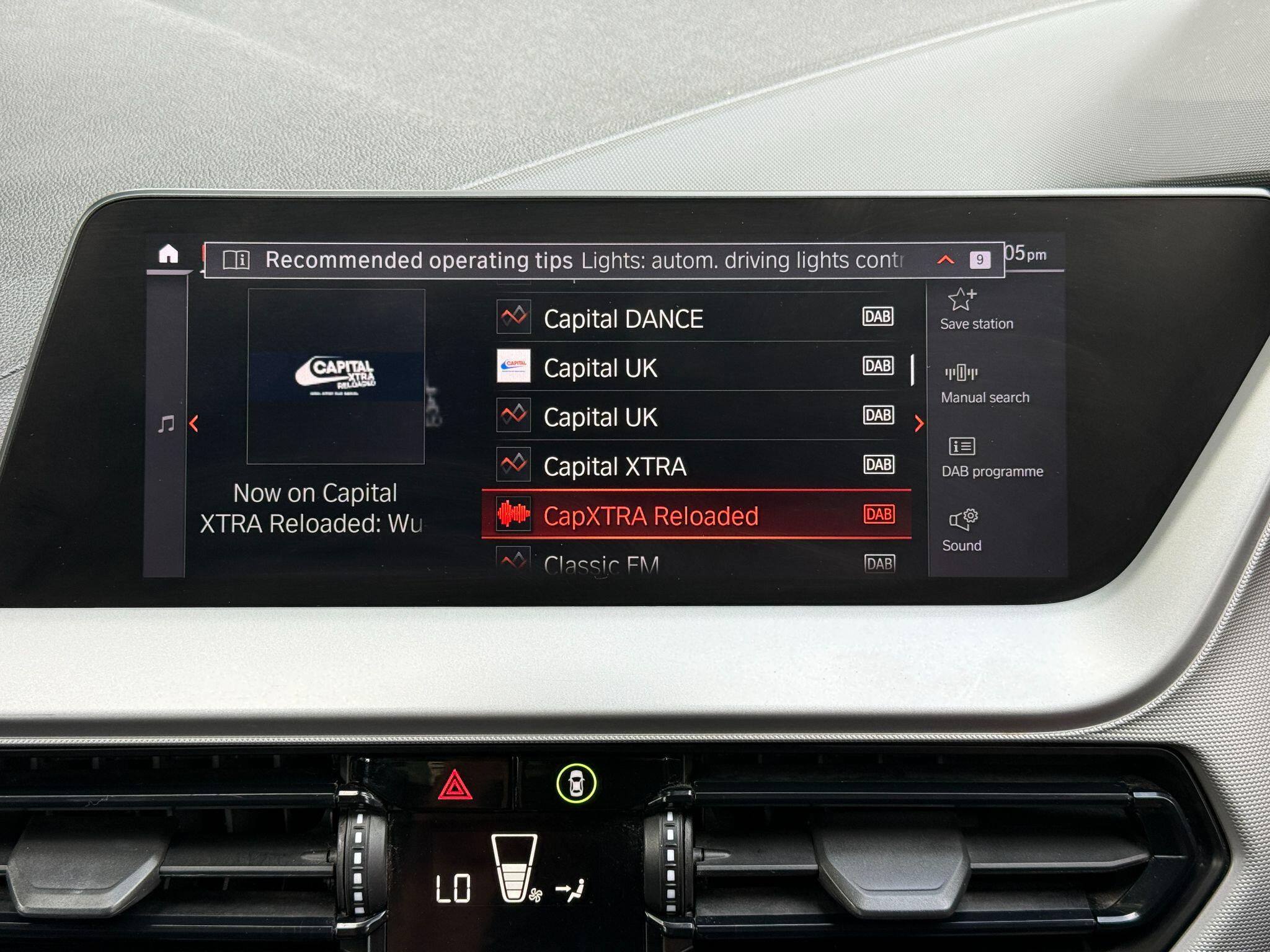 BMW 1 Series view 35