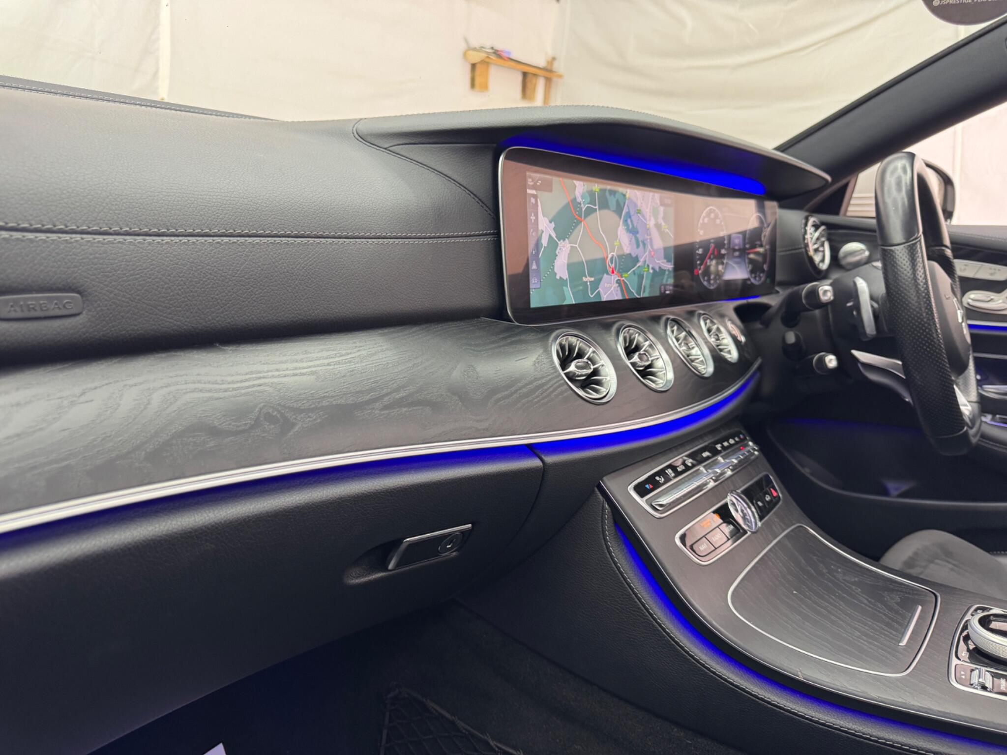 Mercedes-Benz E Class view 17