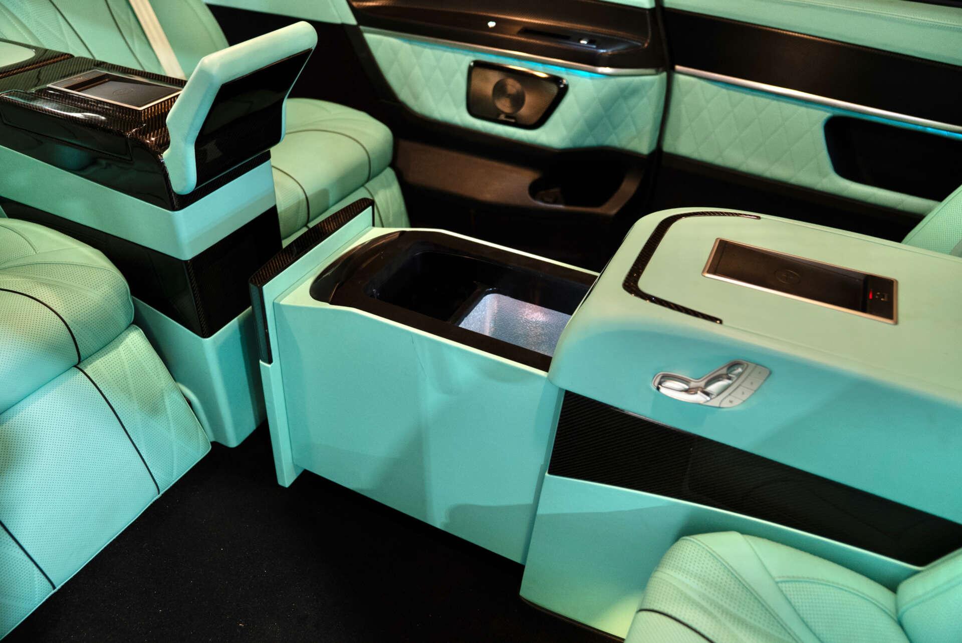 Mercedes-Benz V Class view 39