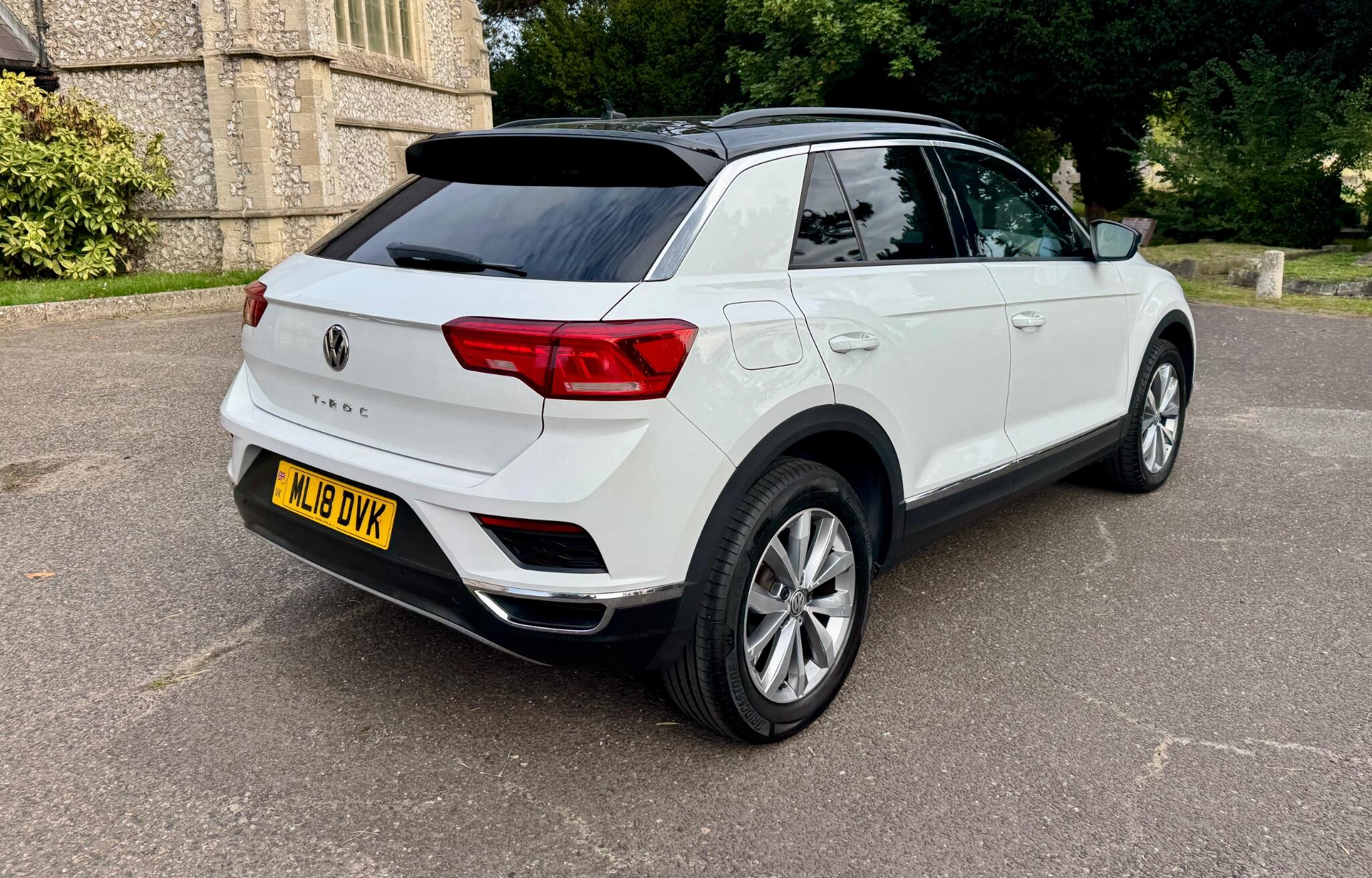 Volkswagen T-Roc view 20