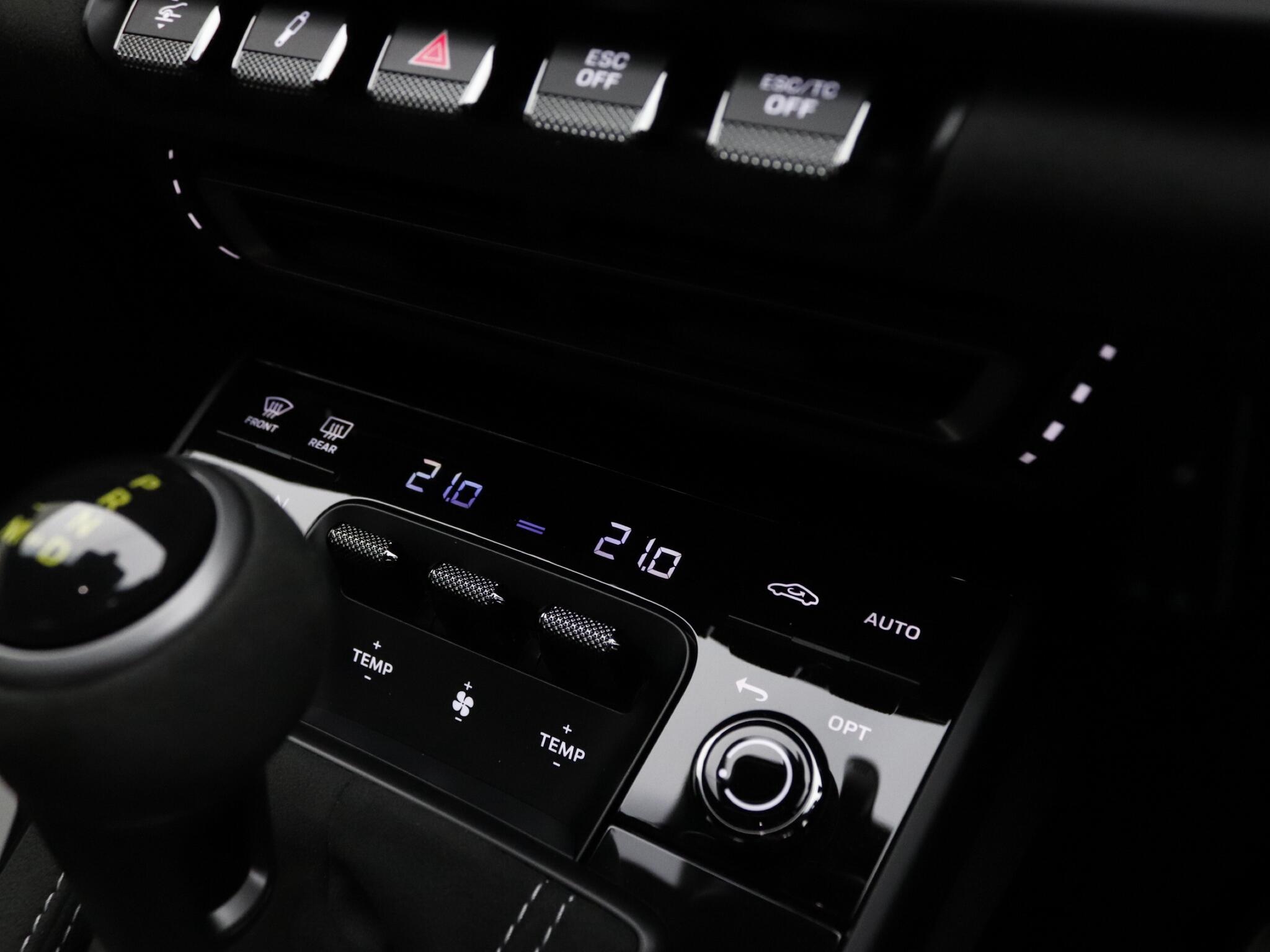 Porsche 911 view 36