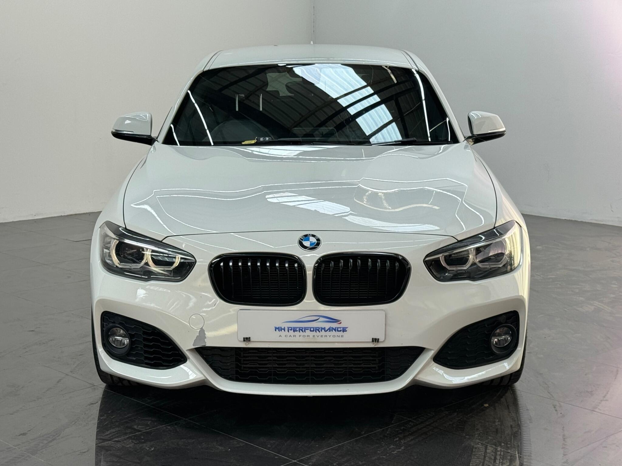 BMW 1 Series view 34