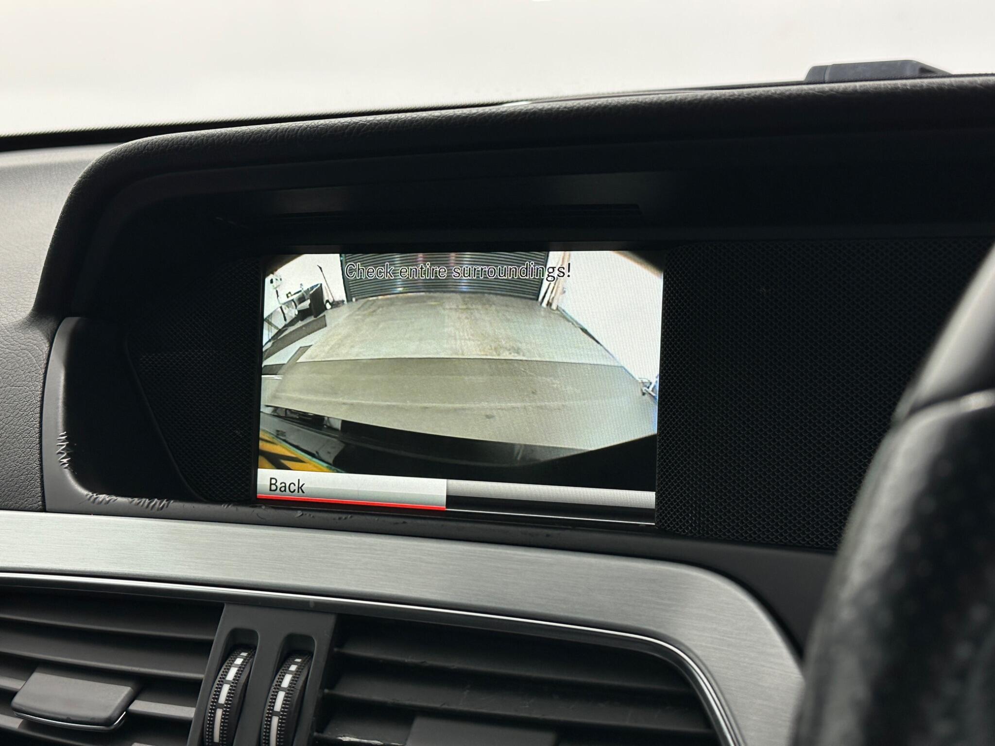 Mercedes-Benz C-Class view 23