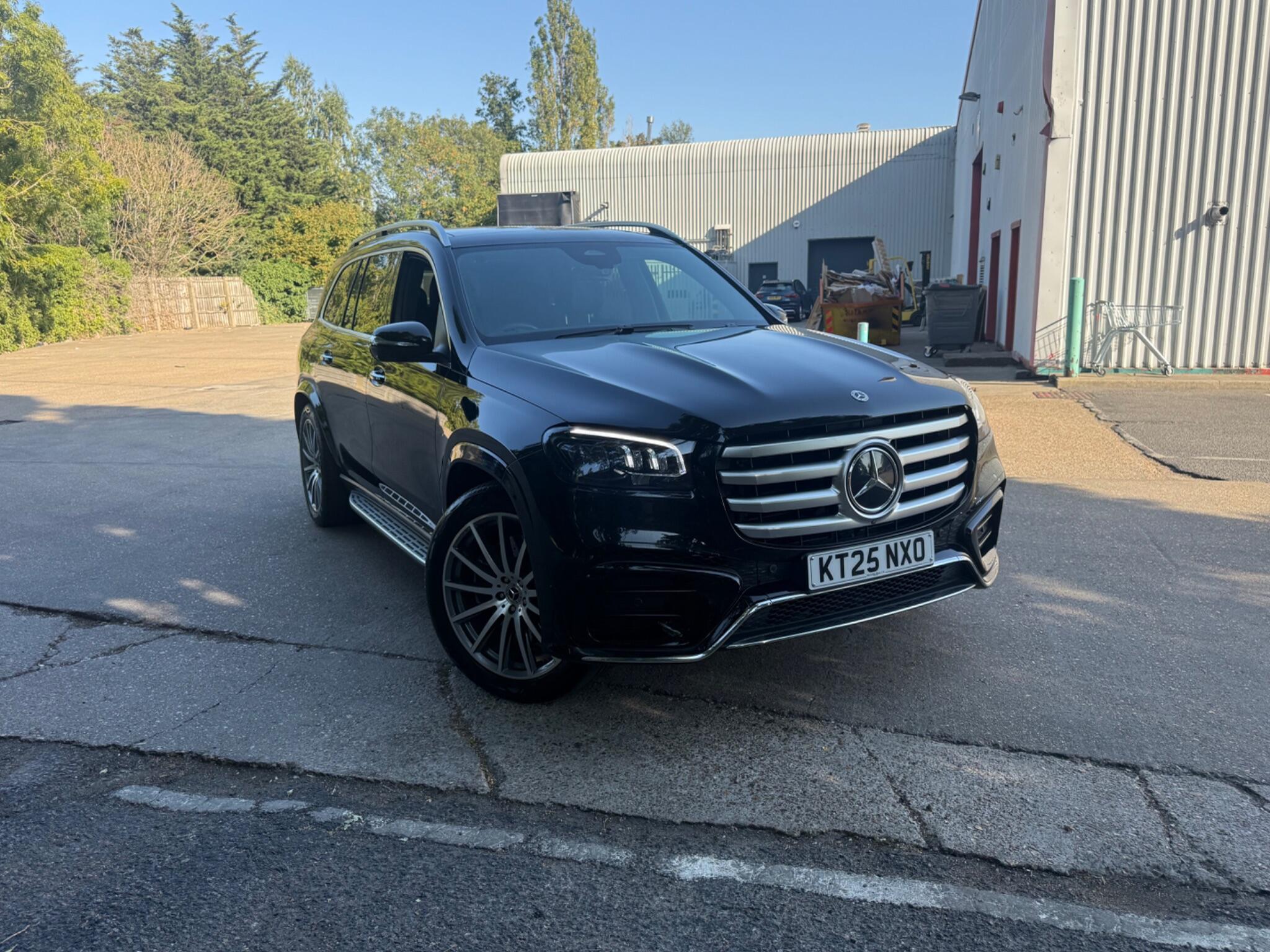 Mercedes-Benz GLS view 2