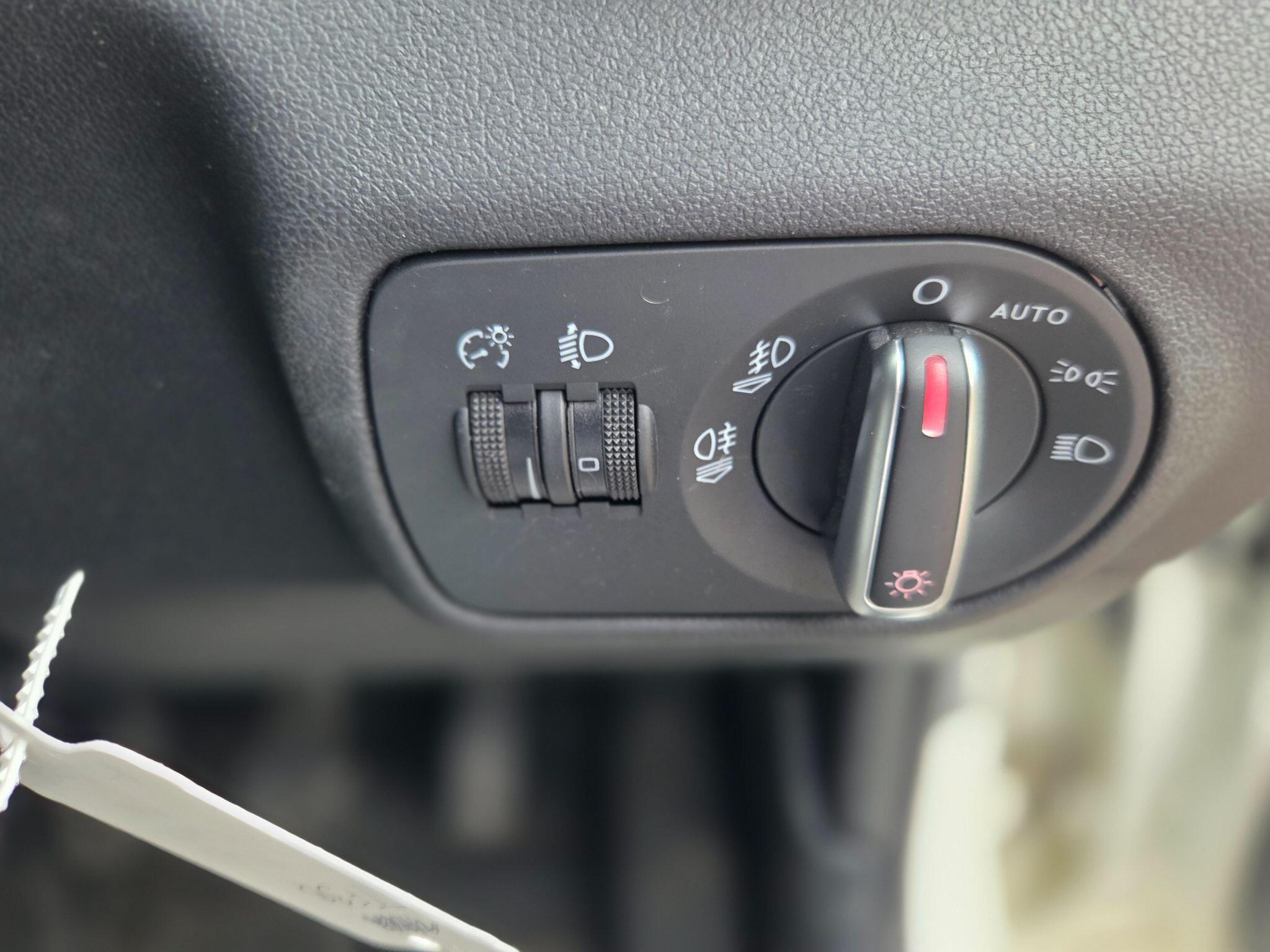 Audi A1 view 21