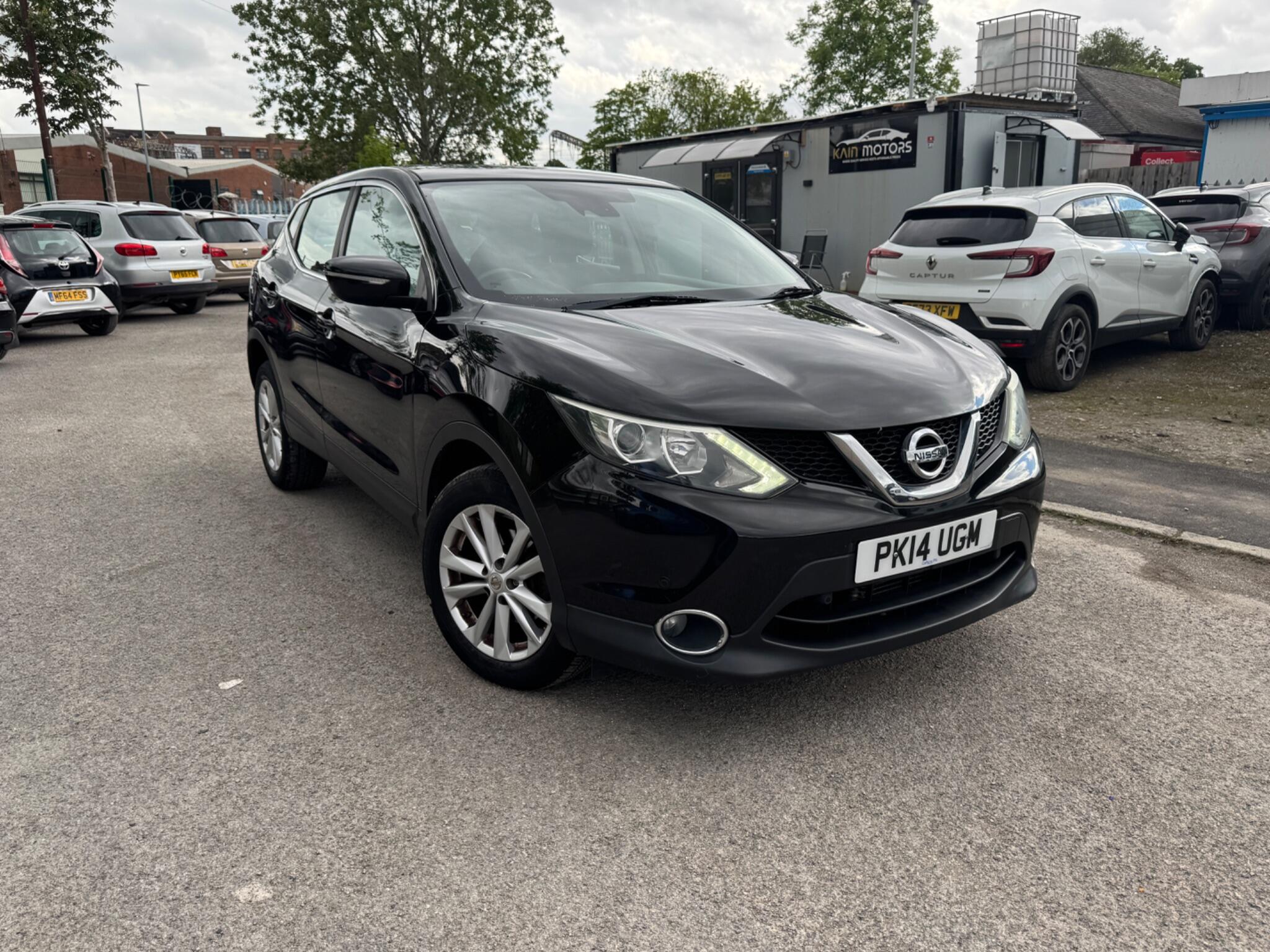 2014 Nissan Qashqai 1.6 dCi Acenta XTRON 2WD Euro 5 (s/s) 5dr