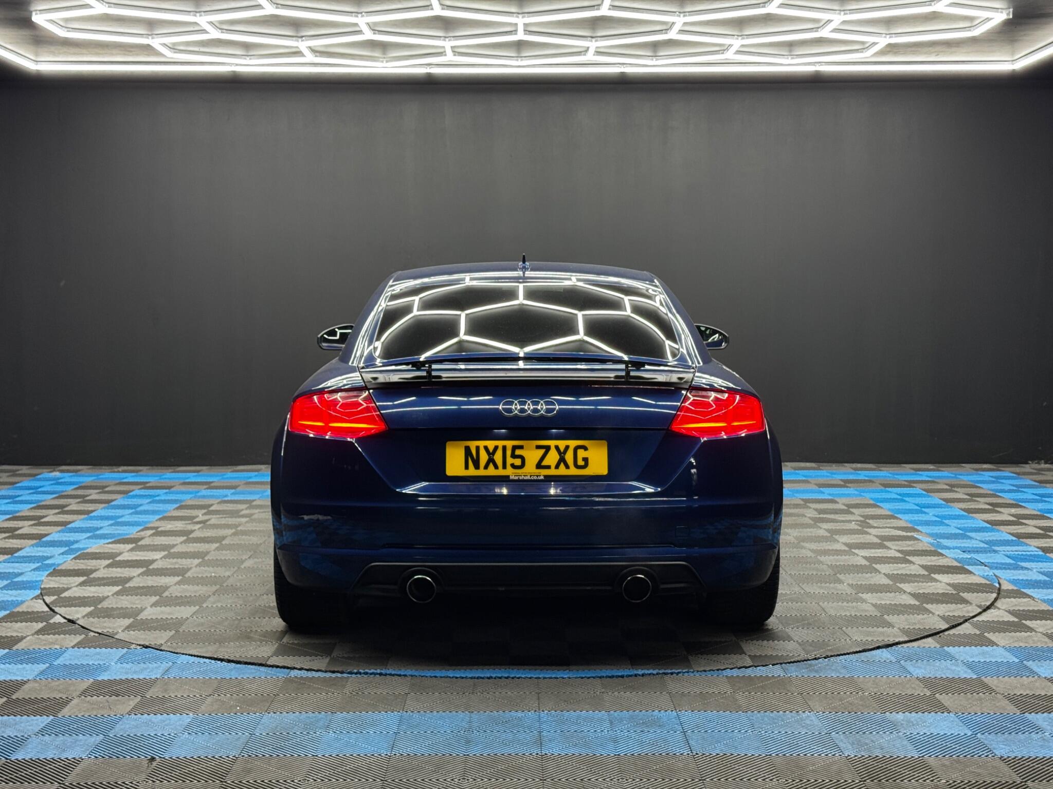 Audi TT view 6