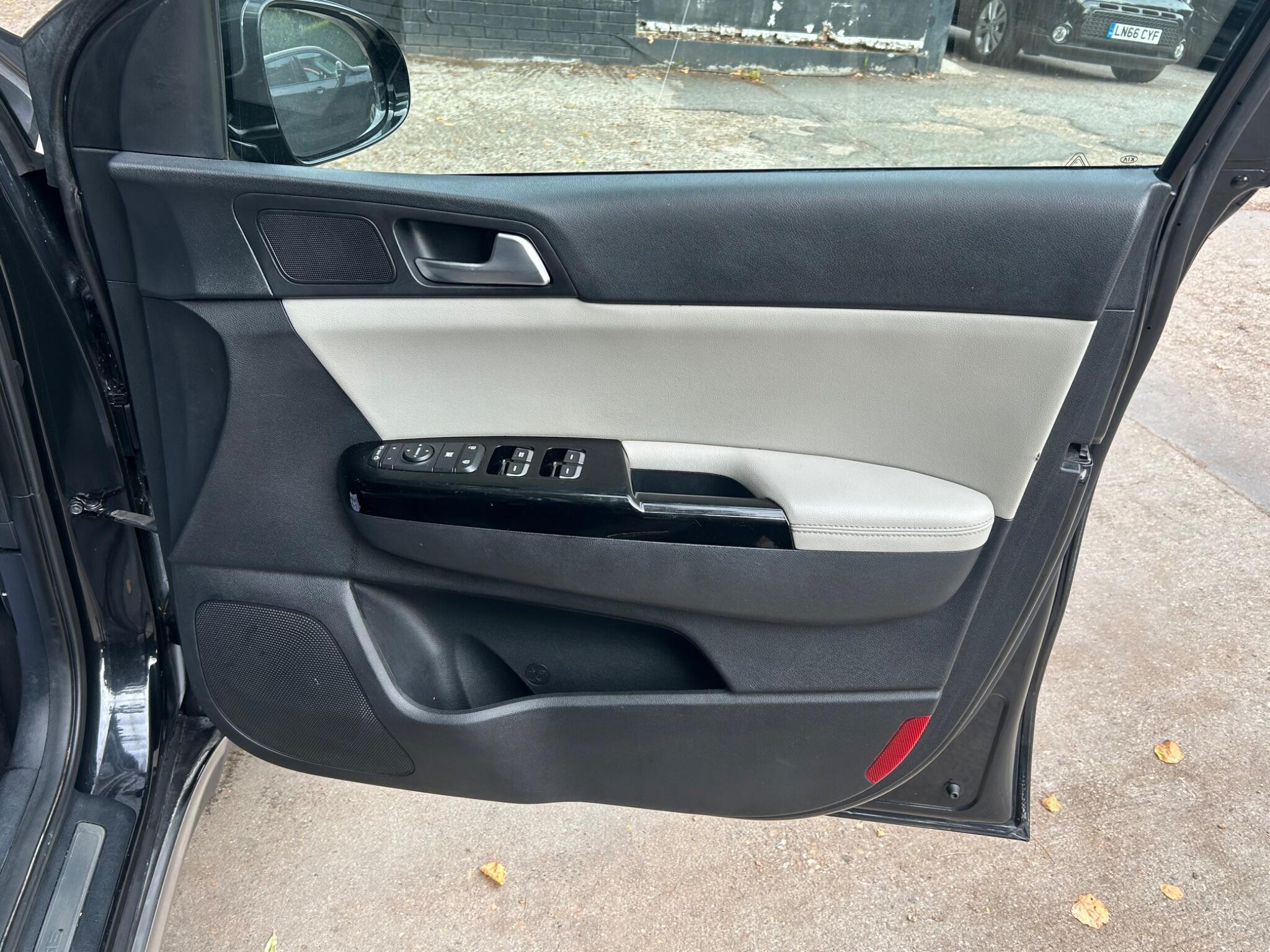 Kia Sportage view 36