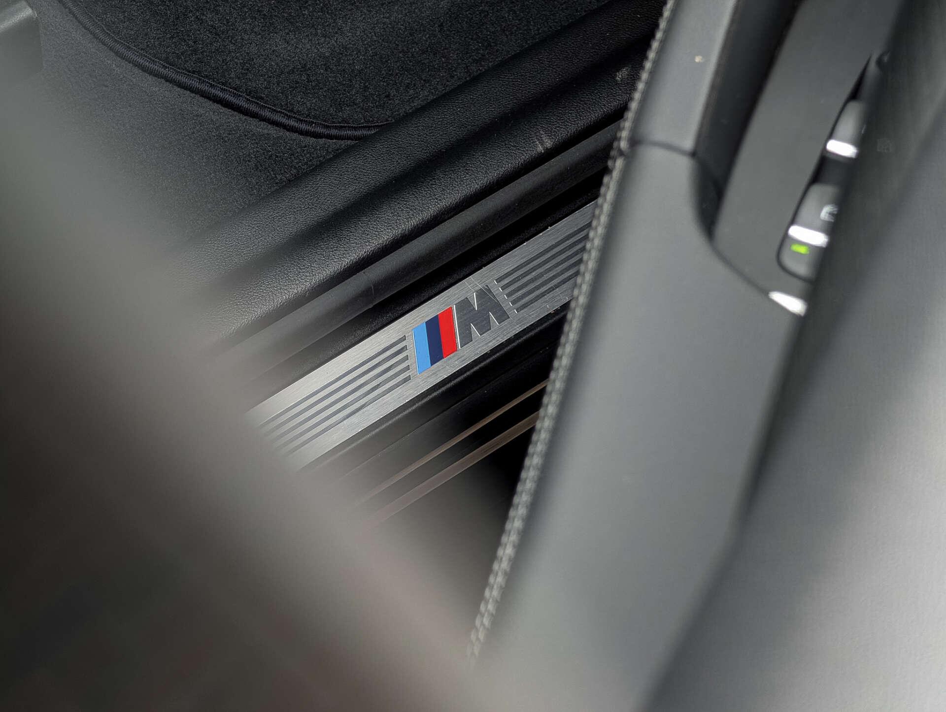BMW X3 view 26
