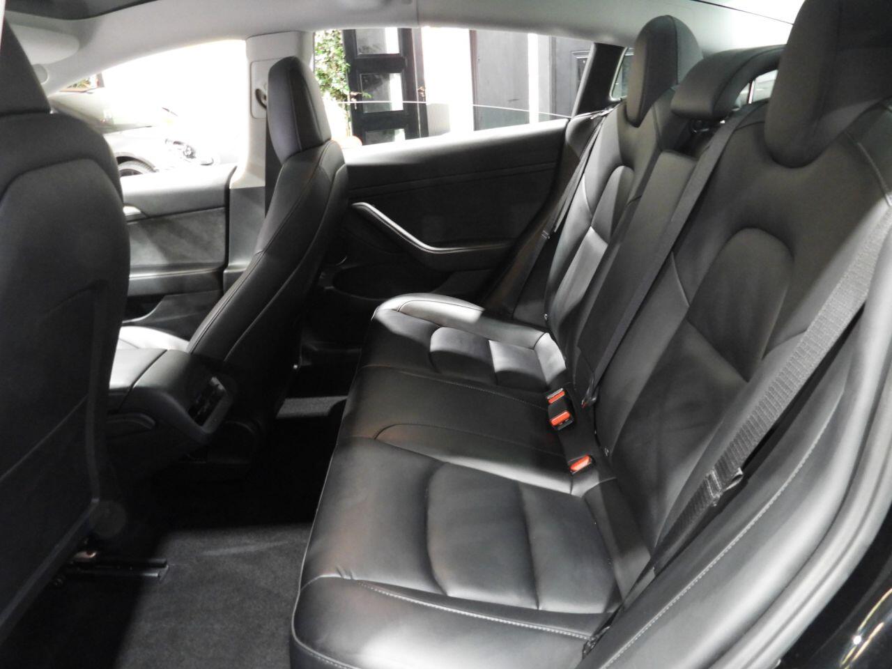 Tesla Model 3 view 17