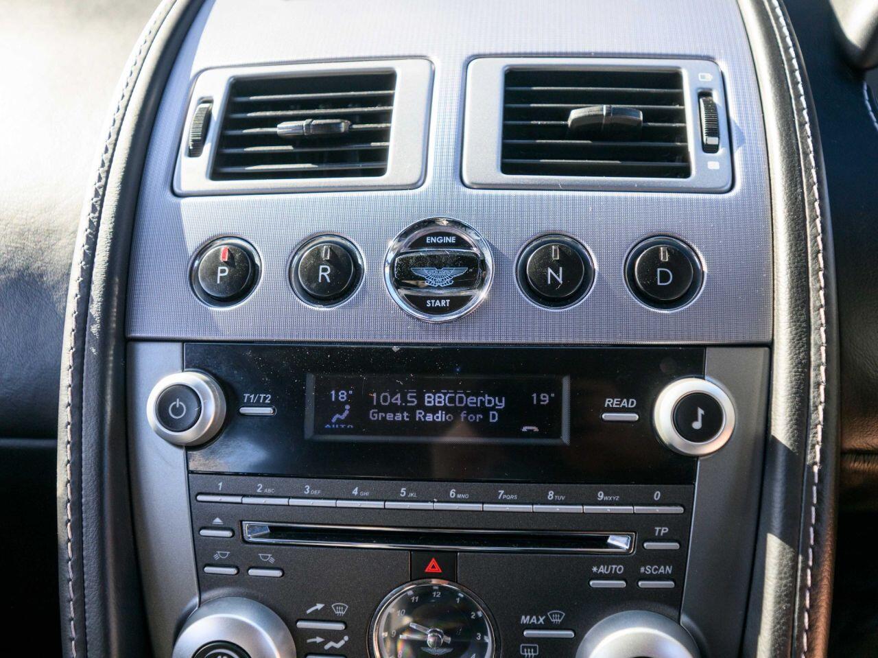 Aston Martin Rapide view 29