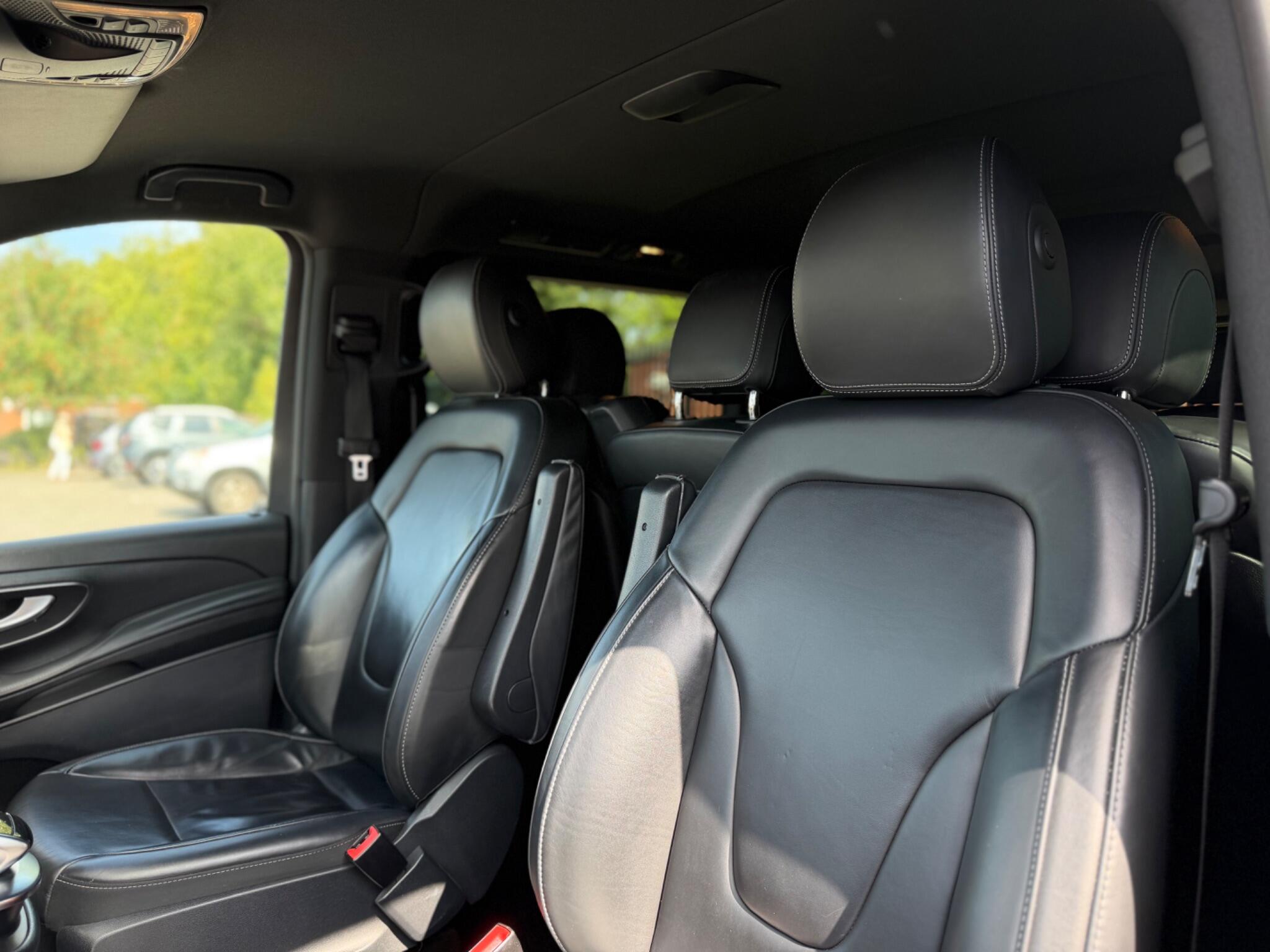 Mercedes-Benz V-Class view 46