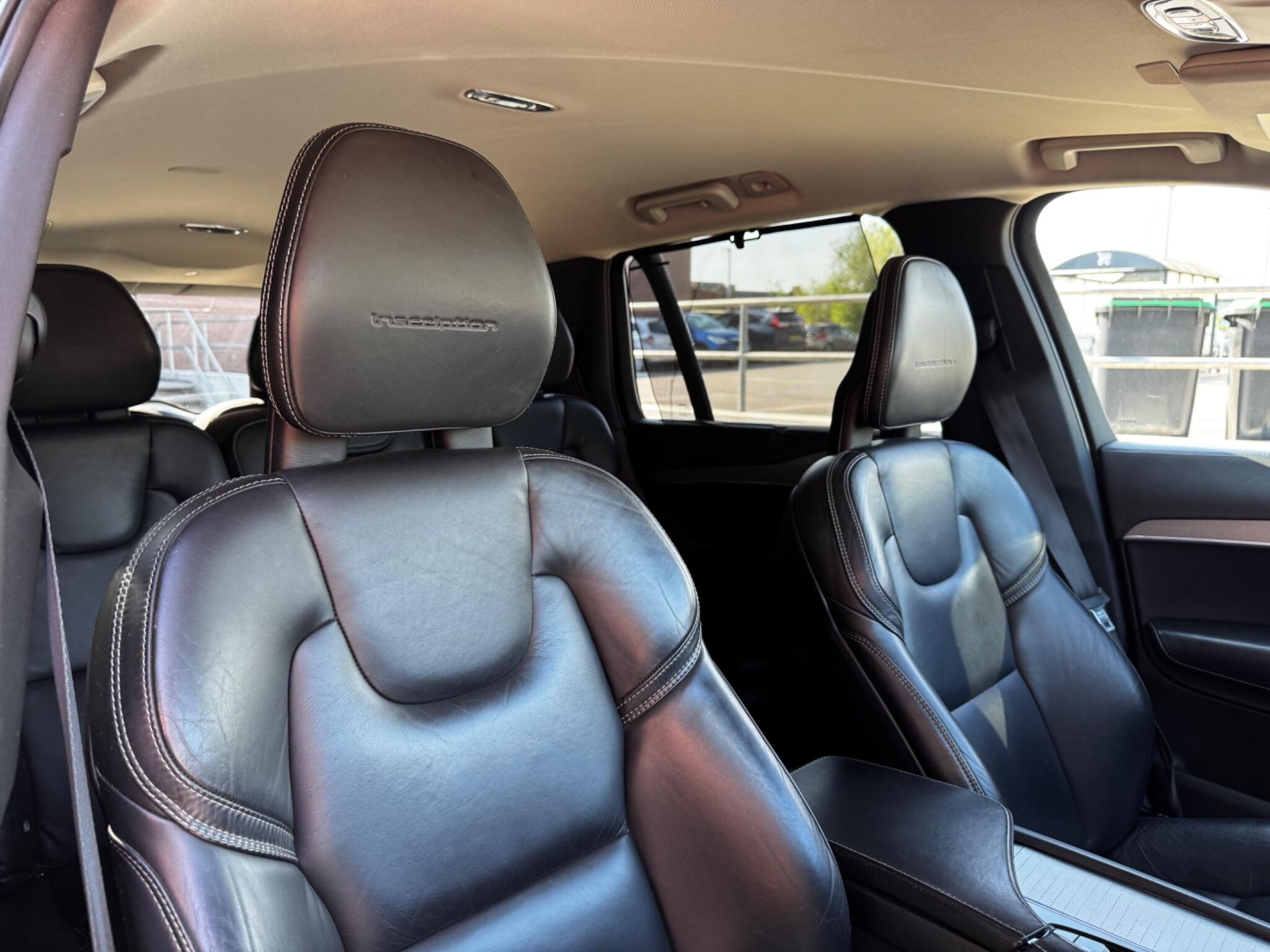 Volvo XC90 view 27