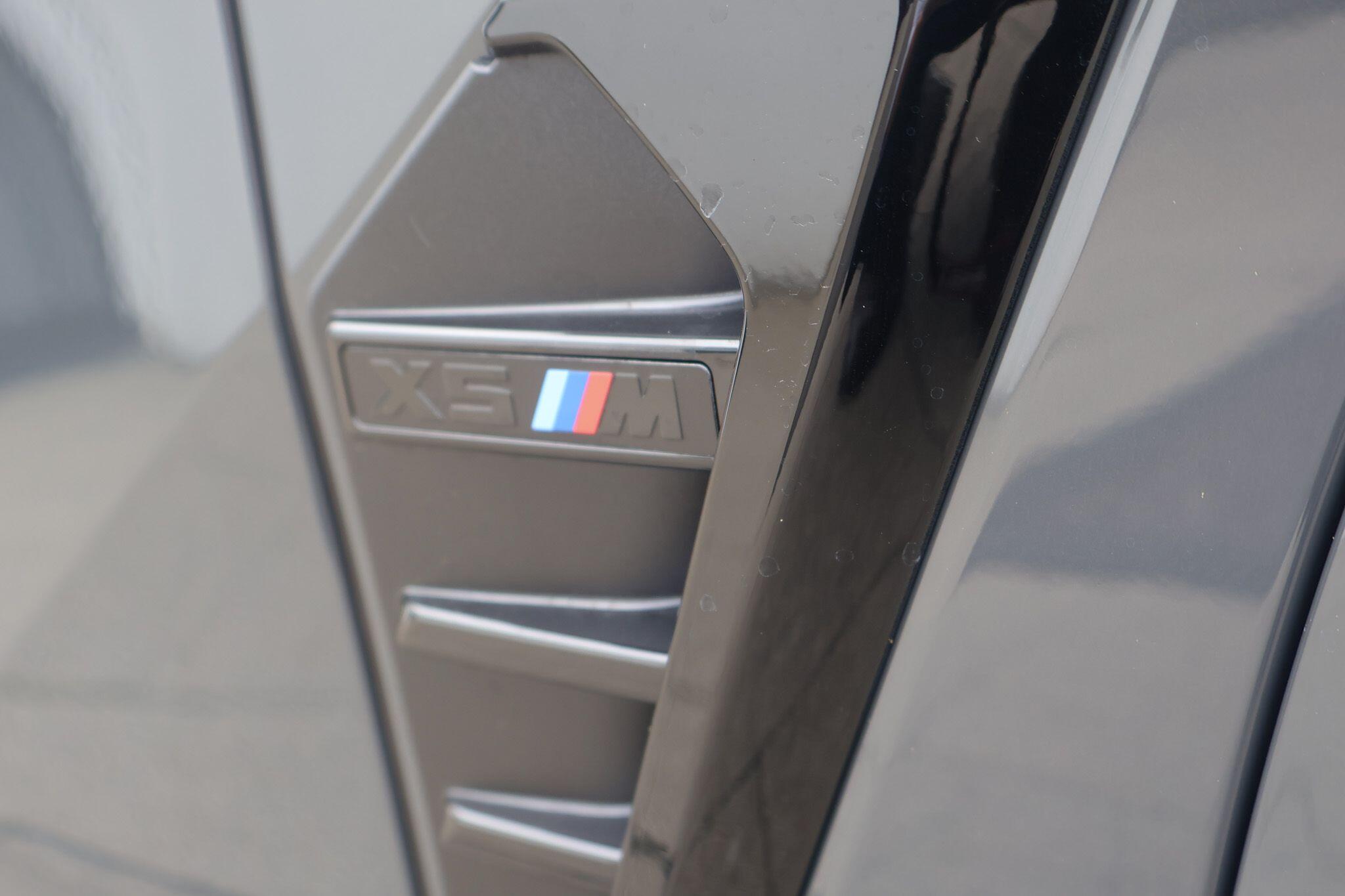 BMW X5 M view 40