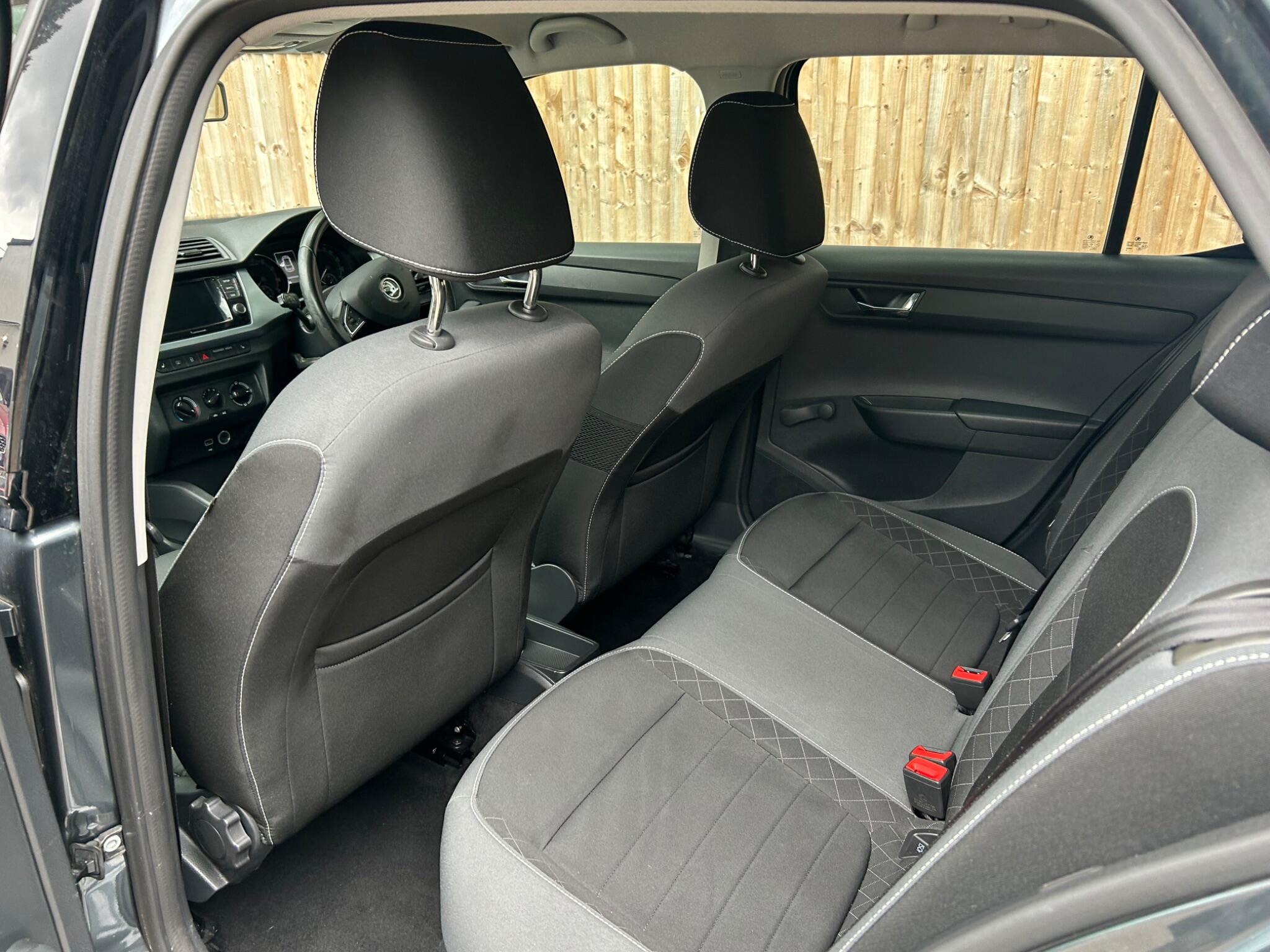 Skoda Fabia view 30