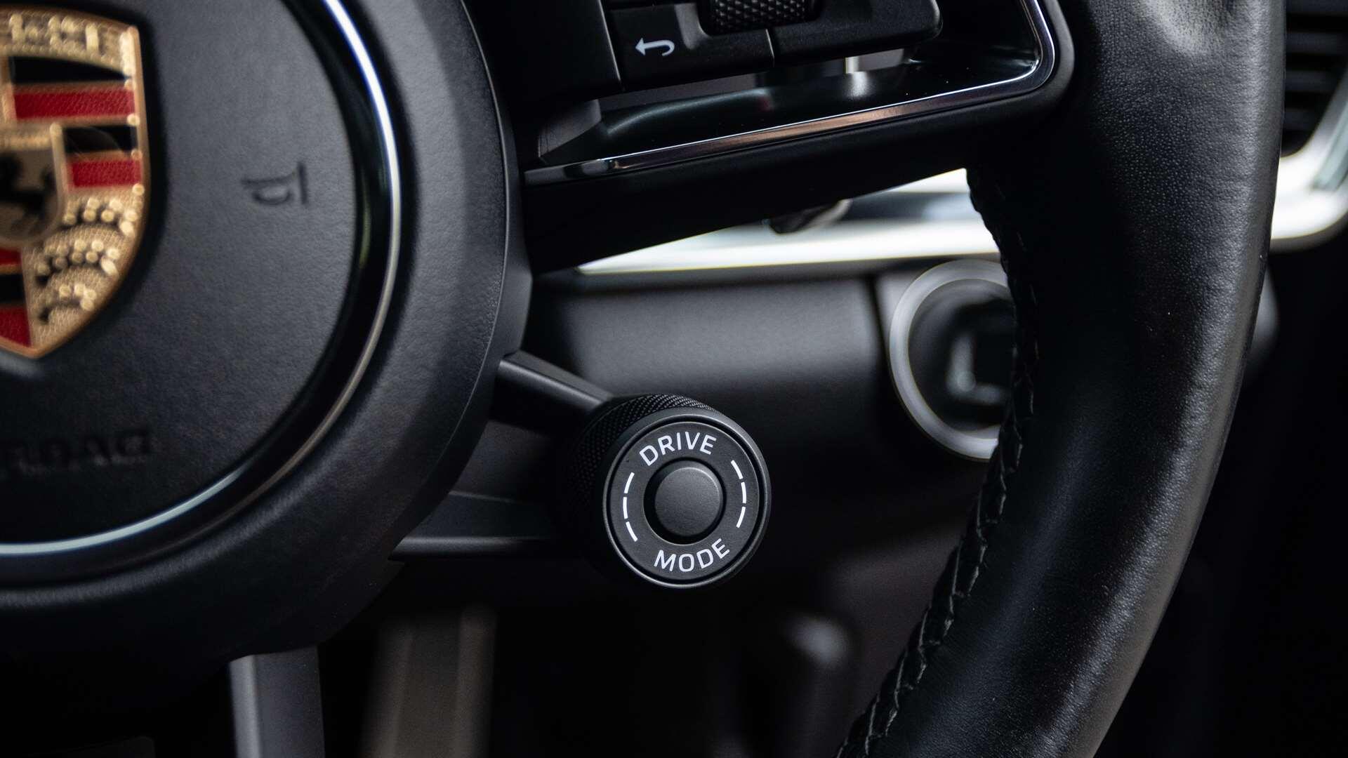 Porsche Panamera view 28