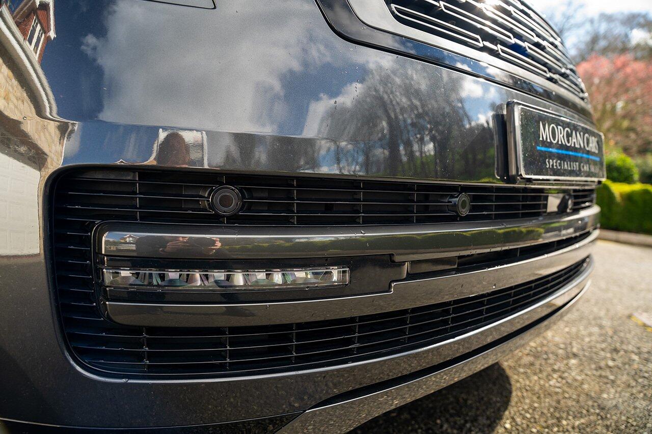 Land Rover Range Rover view 26