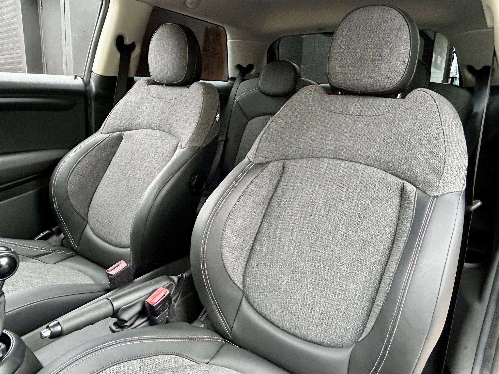 Mini Hatch view 20