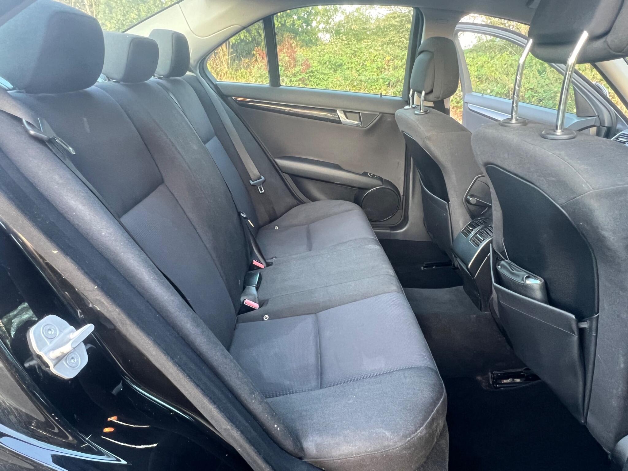 Mercedes-Benz C-Class view 19