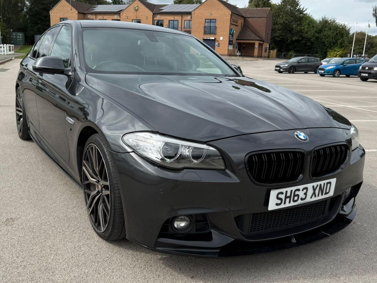 BMW 5 Series view 7