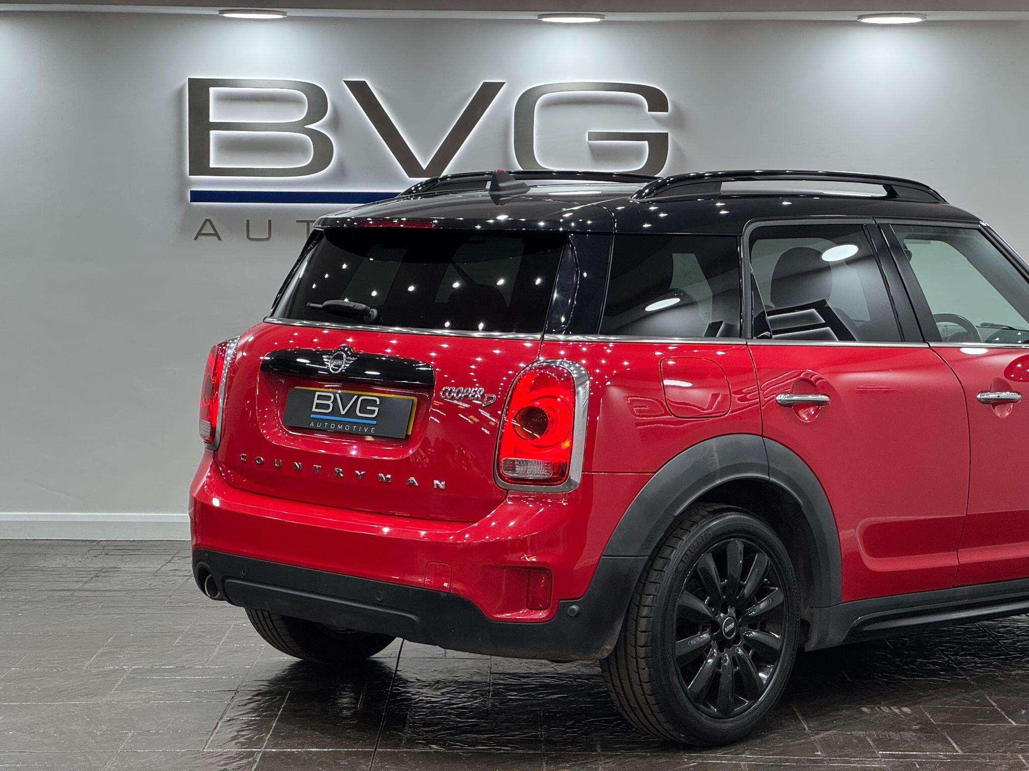 Mini Countryman view 18