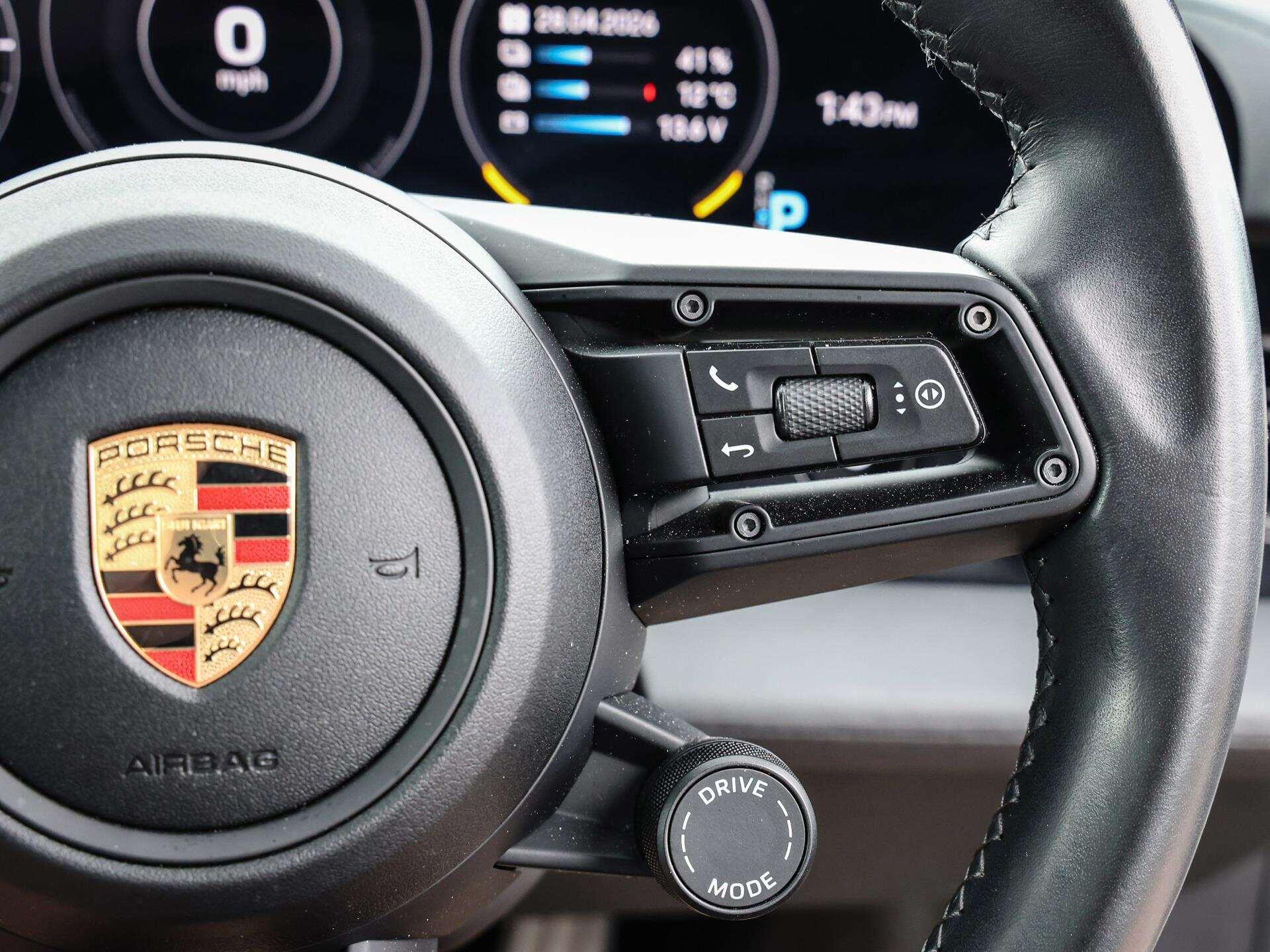 Porsche Taycan view 16