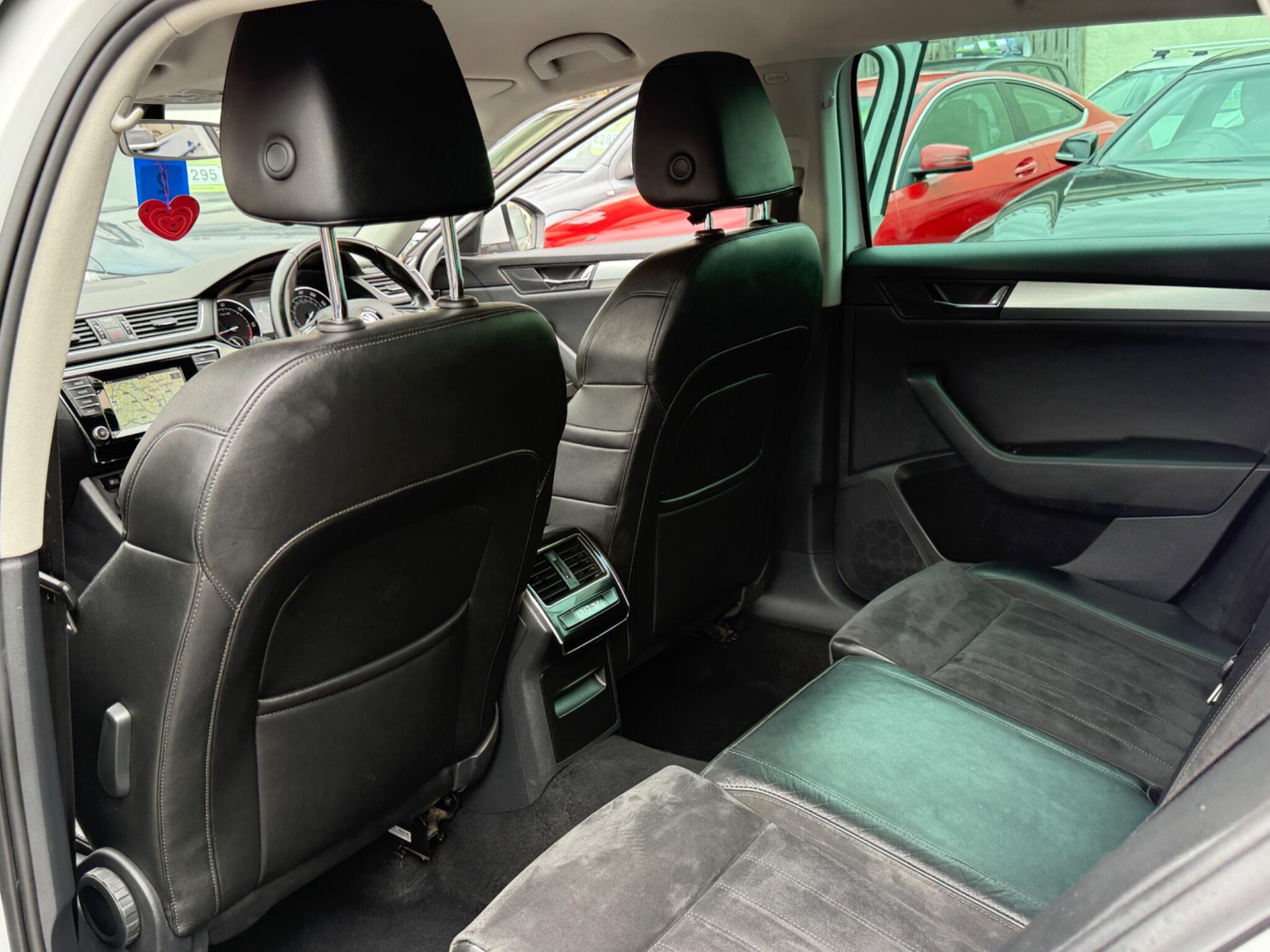 Skoda Superb - Image 50