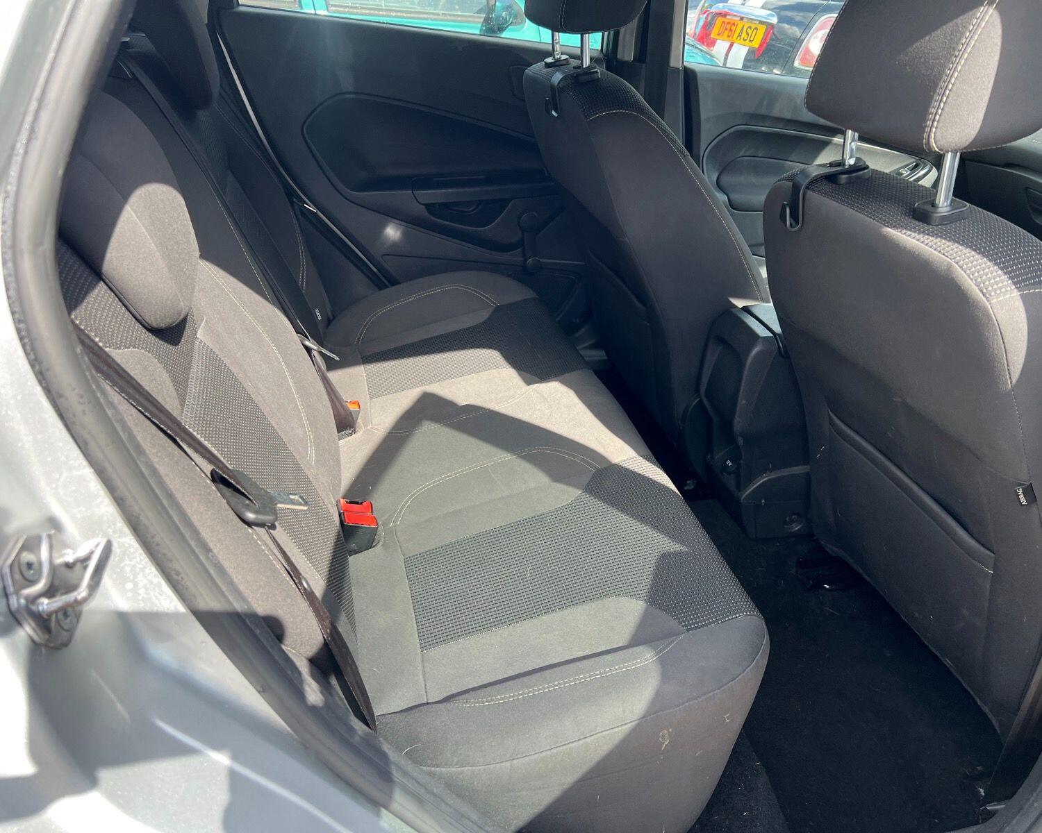 Ford Fiesta view 16