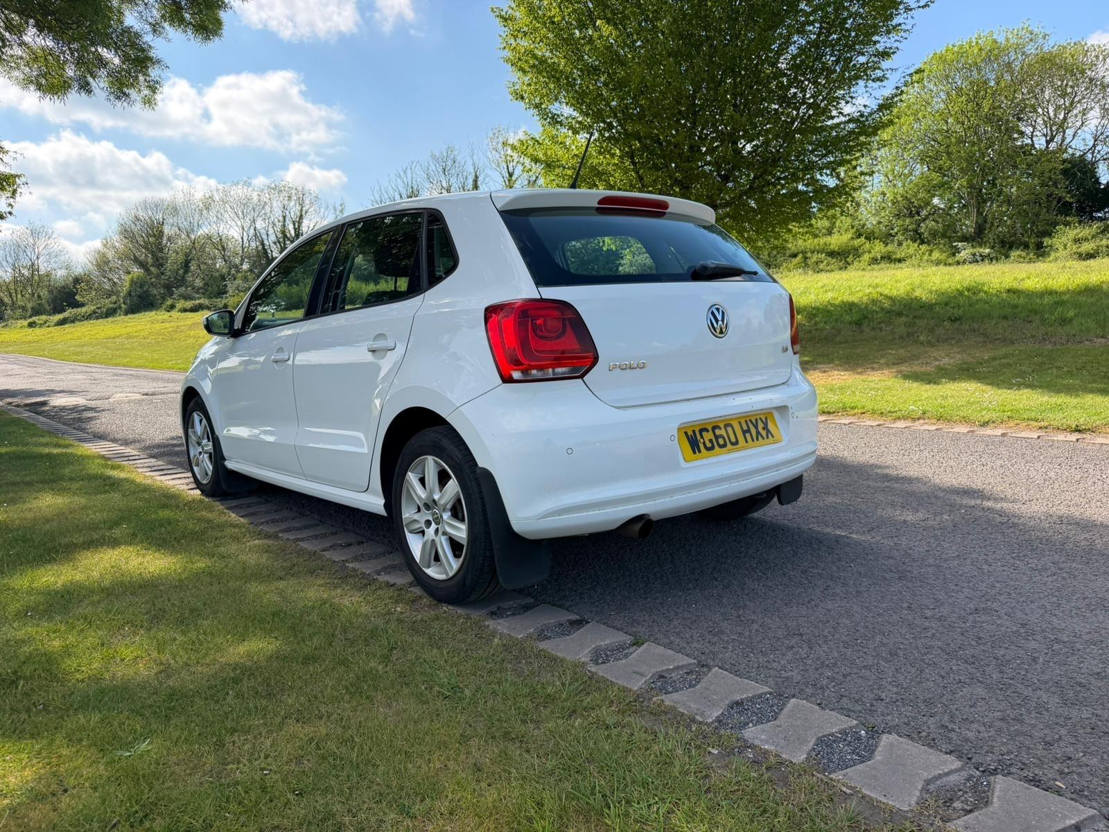 Volkswagen Polo view 6