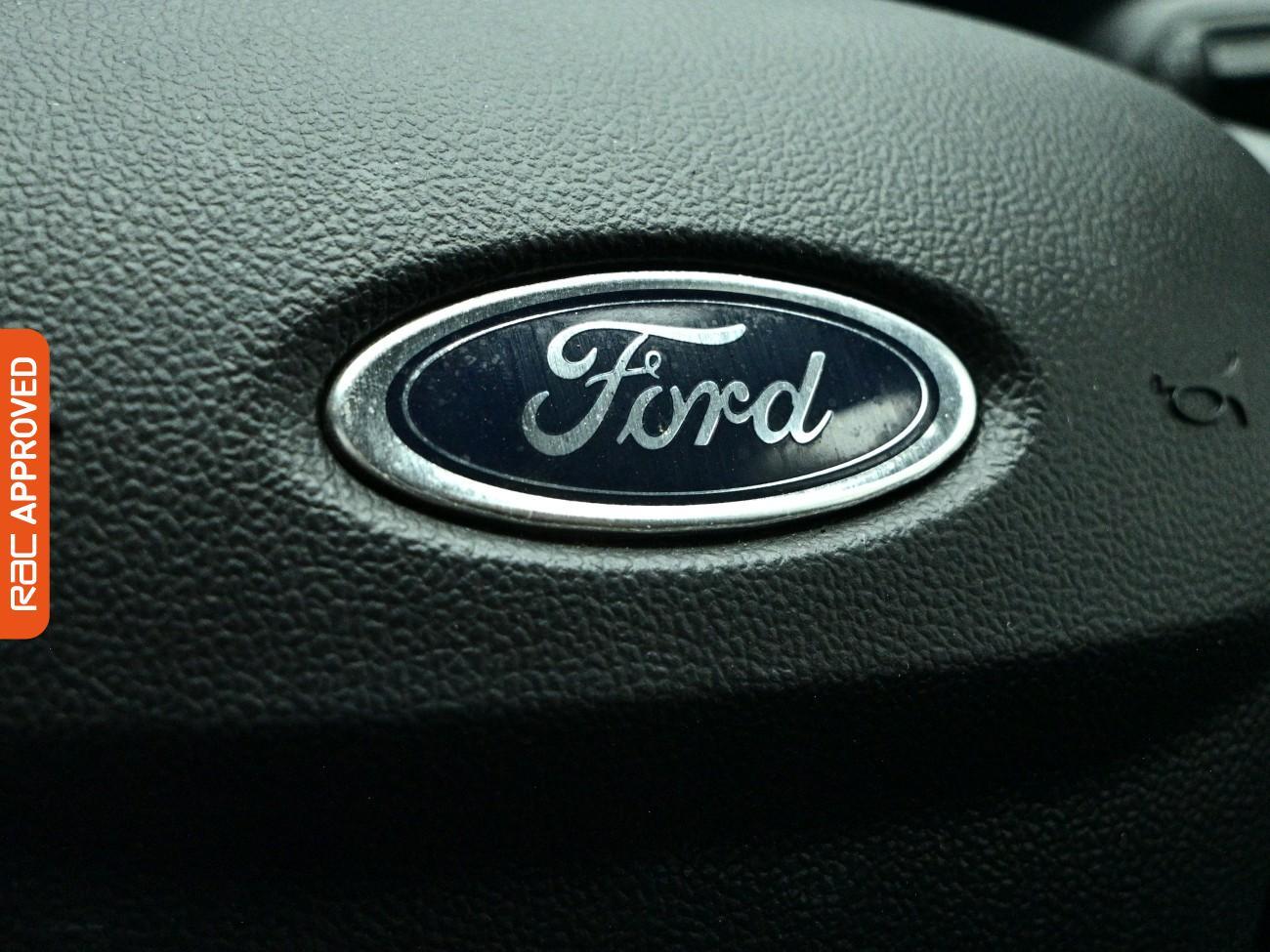 Ford Kuga view 24