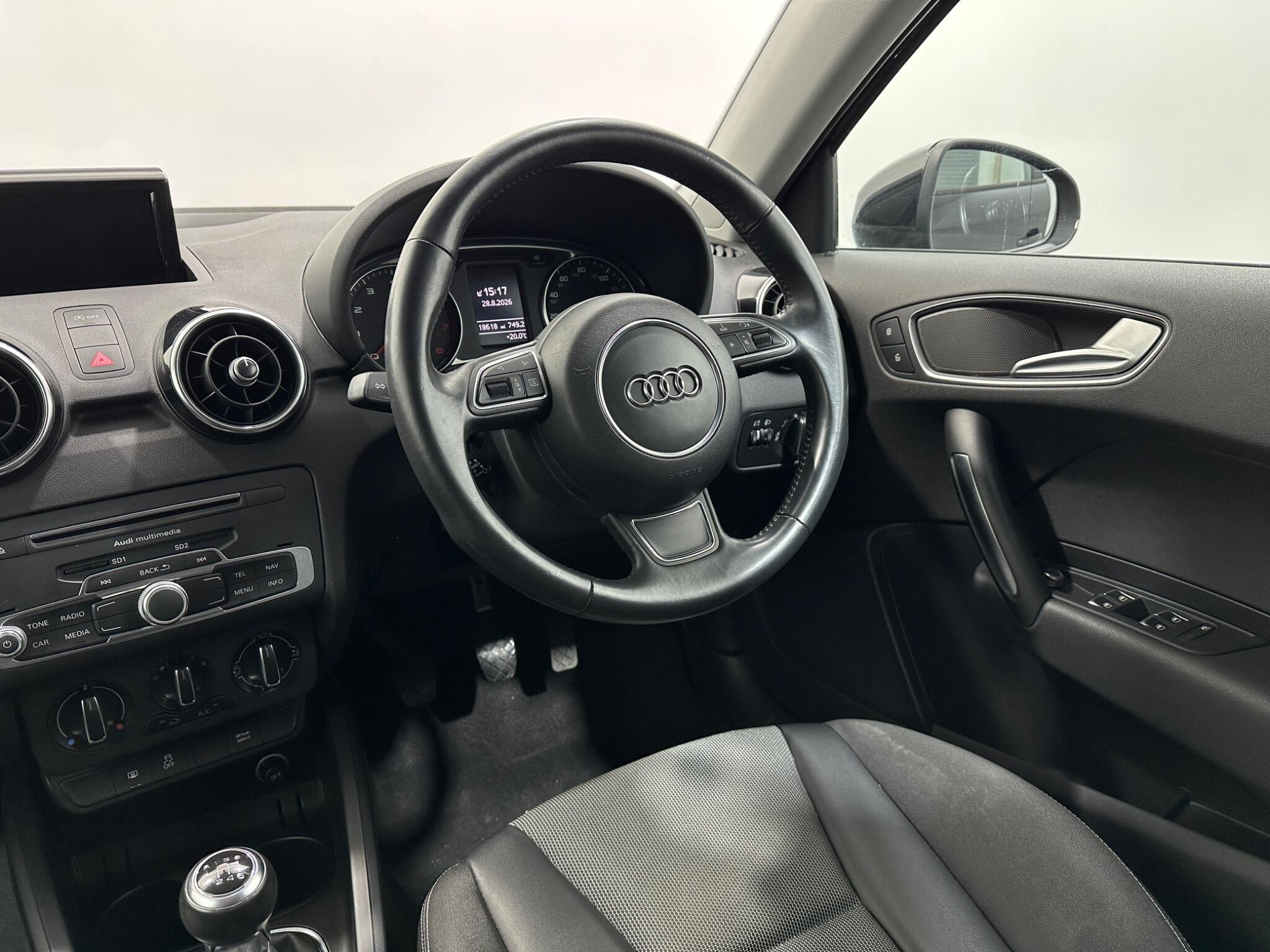 Audi A1 view 12