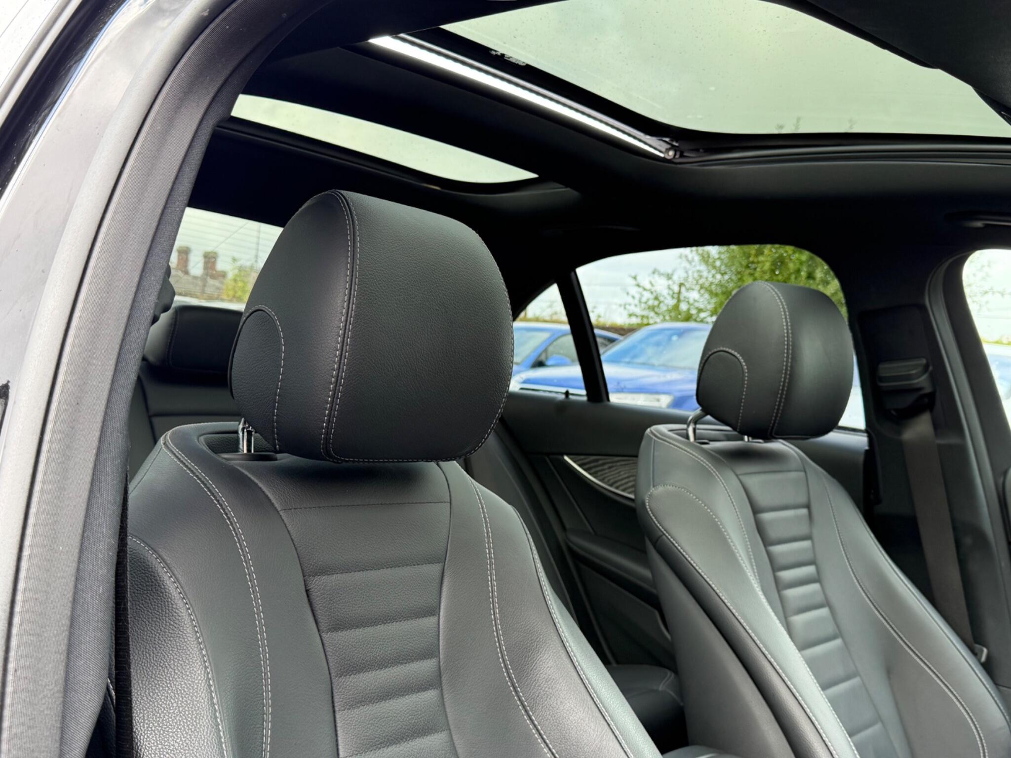 Mercedes-Benz E-Class view 20