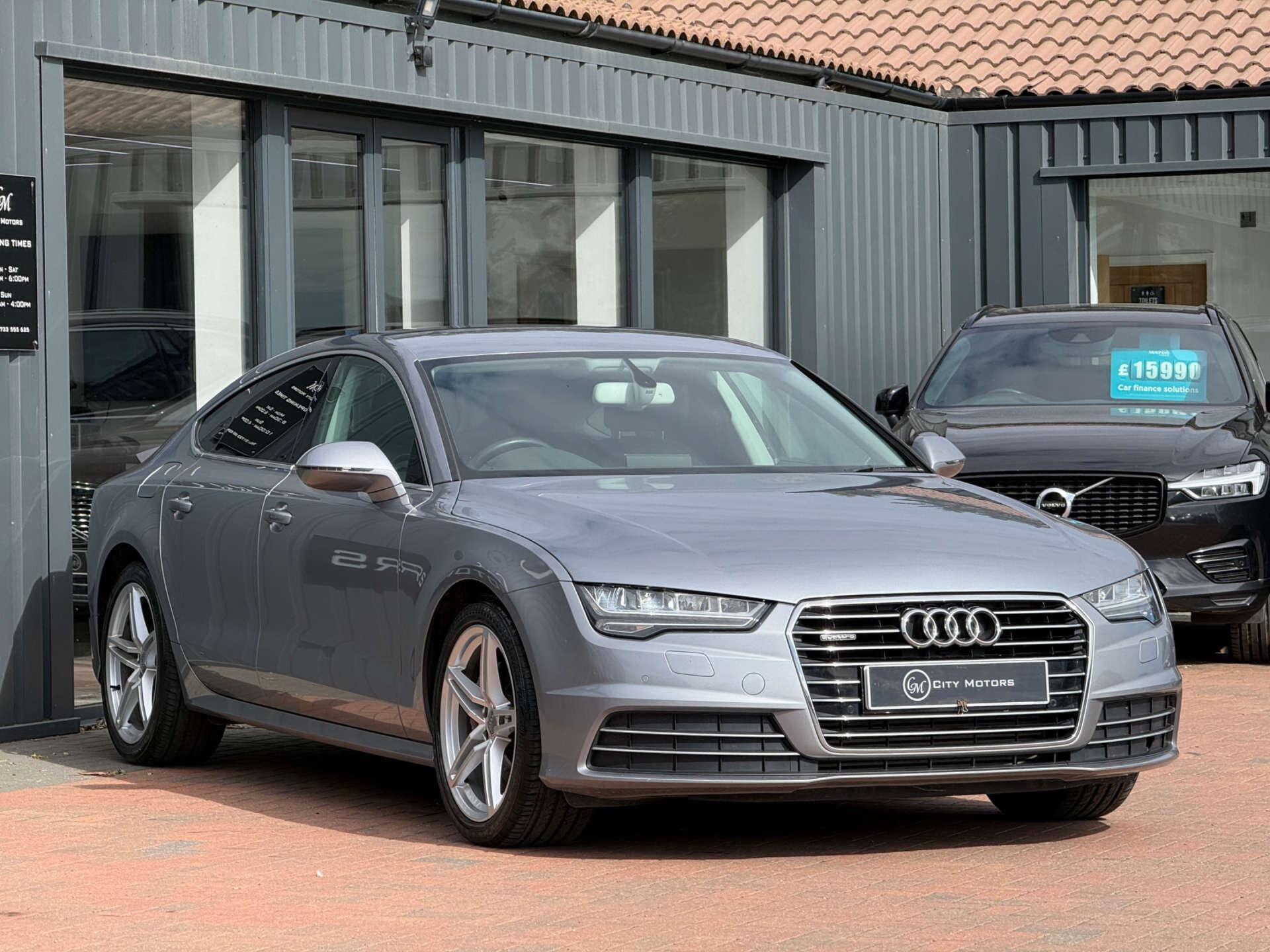 Audi A7 view 12