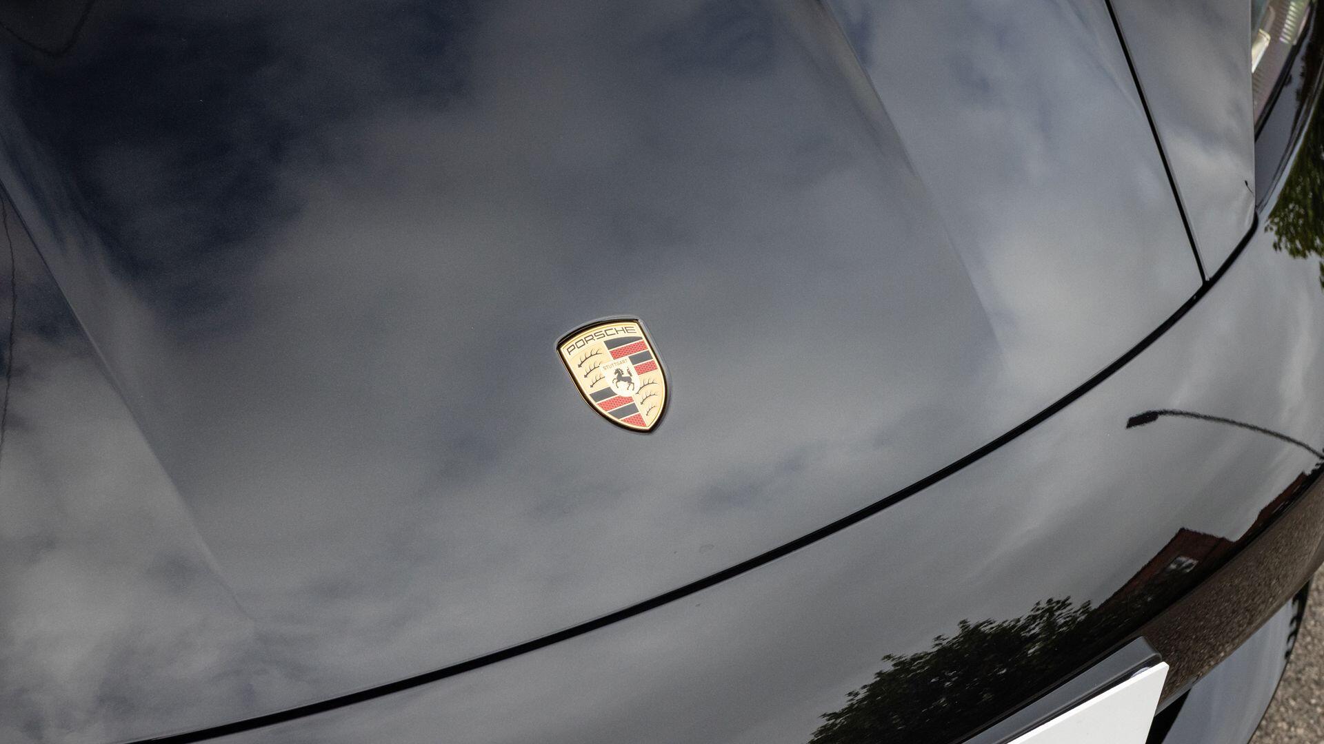 Porsche Taycan view 32