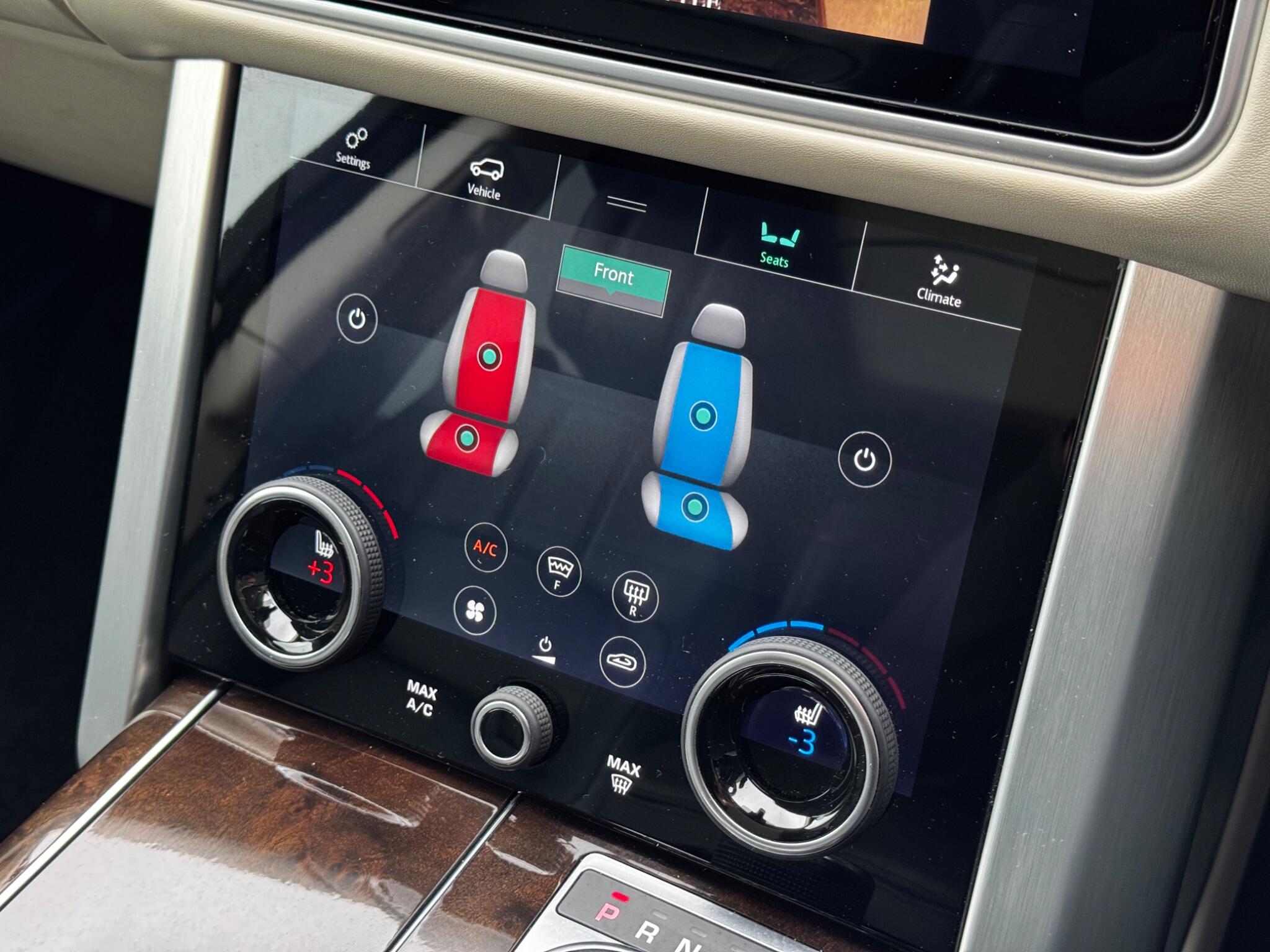 Land Rover Range Rover view 38