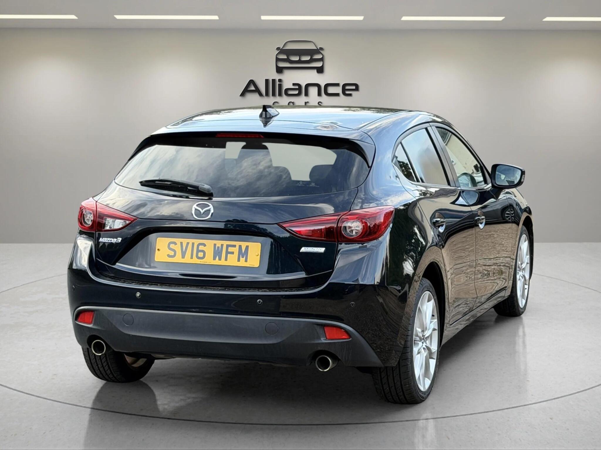 Mazda Skyactiv-G view 16