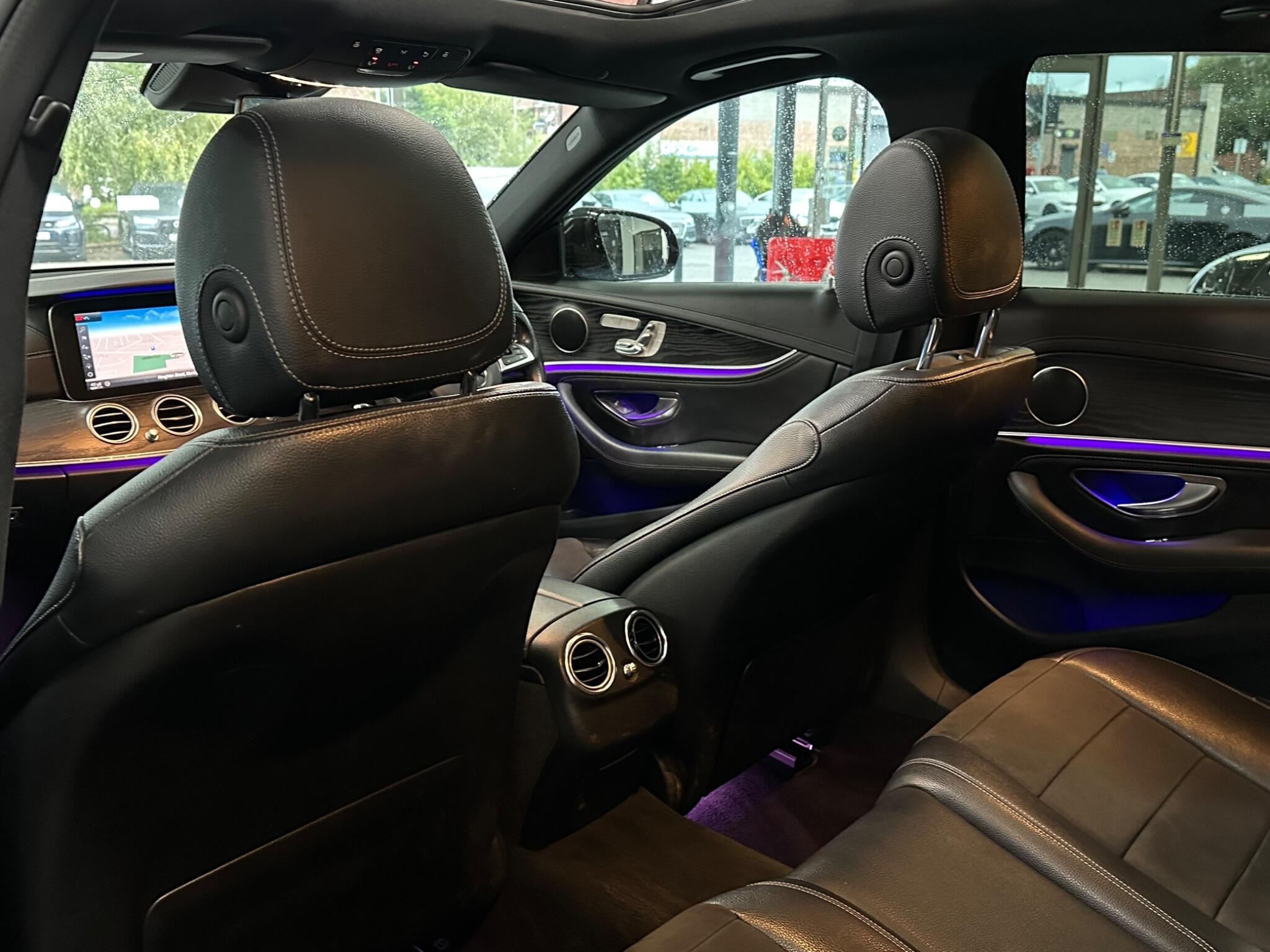 Mercedes-Benz E Class view 36